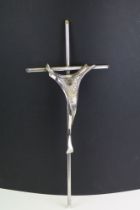 Italian modernist silver wall mounting crucifix having a stylised Christ mounted to cross. Italian