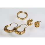 Pair of 18ct gold knot design stud earrings (backs marked 750), a pair of gypsy hoop earrings (