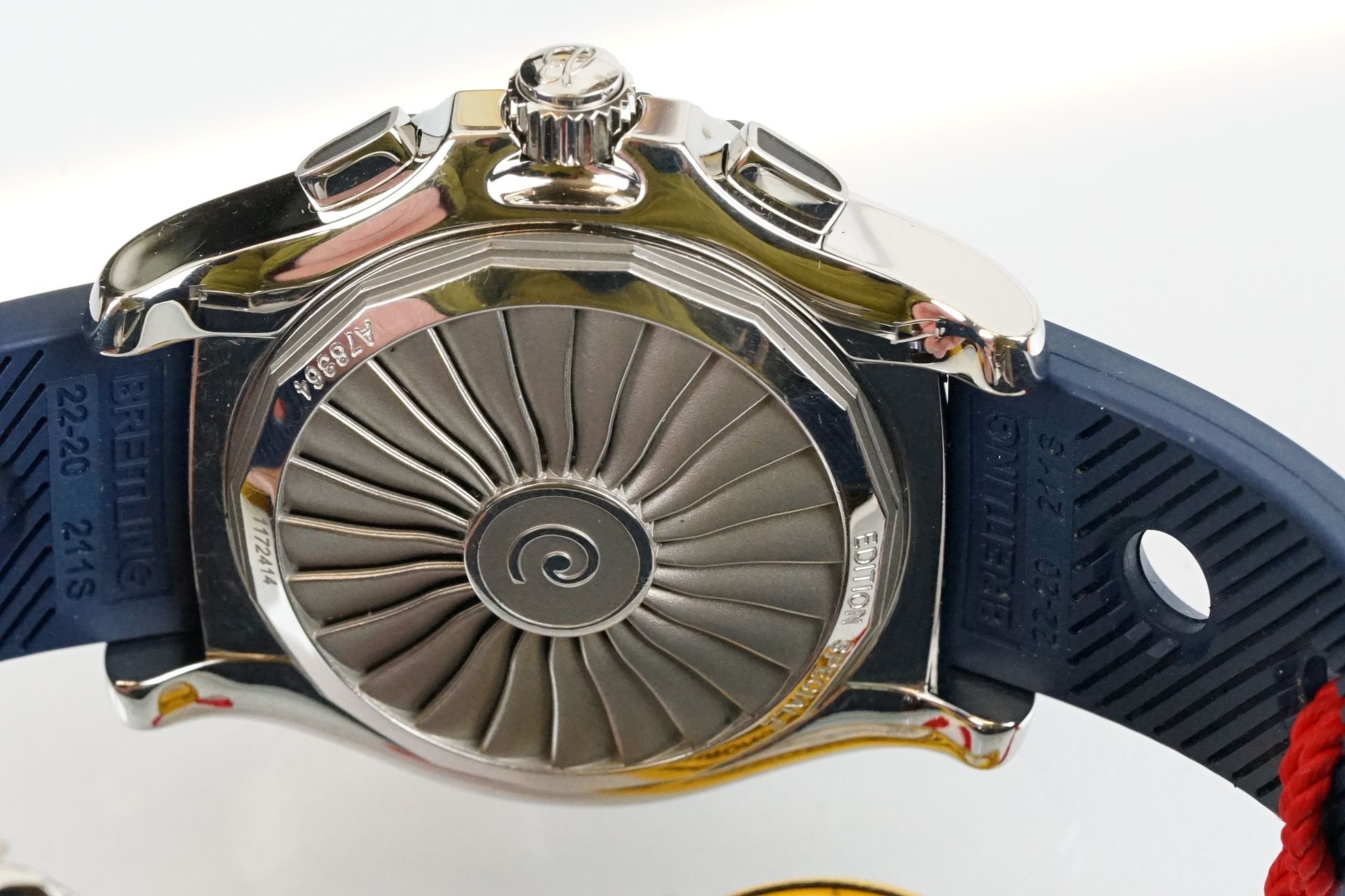 A Breitling Airwolf Raven gentleman's wrist watch, 43.5mm steel case, black rubber bezel to black - Image 9 of 25