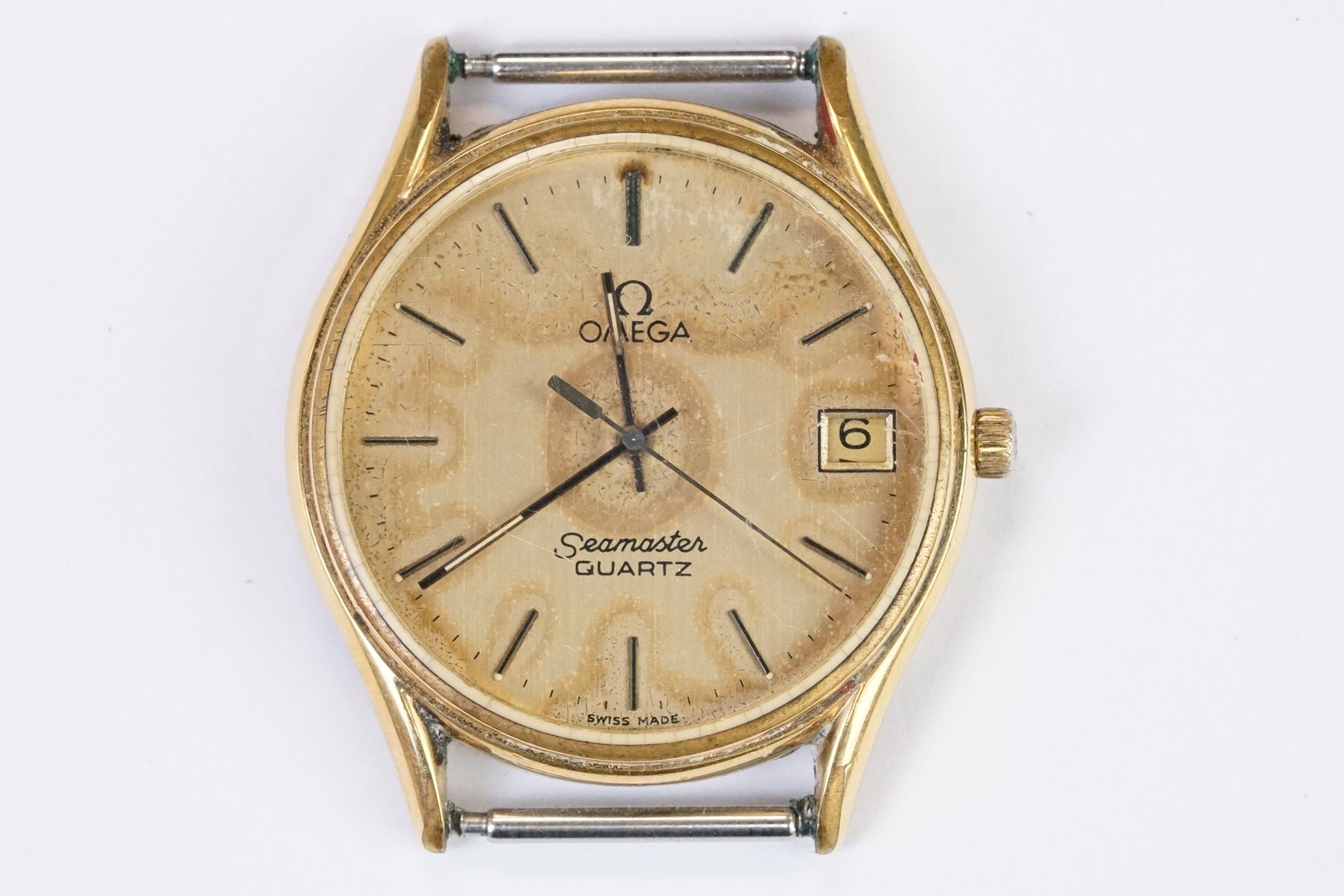 A 1980's Omega Seamaster quartz wristwatch, center second hand and date function to 3 o'clock, Omega