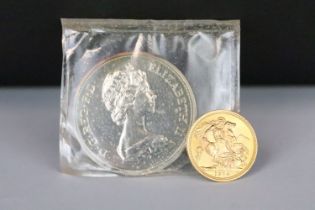 A British Queen Elizabeth II 1974 gold full sovereign coin together with a 1972 Queen Elizabeth II