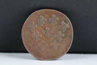 A India / French Colonies Fanon 1723 Pondichery coin / token with nine fleur De Lis.