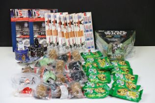 Collection of 90s collectibles to include sealed point of sale Star Wars Topps Candy Containers with