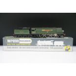 Boxed Wrenn OO gauge W2266/A Golden Arrows BR City of Wells locomotive, complete with interior paper