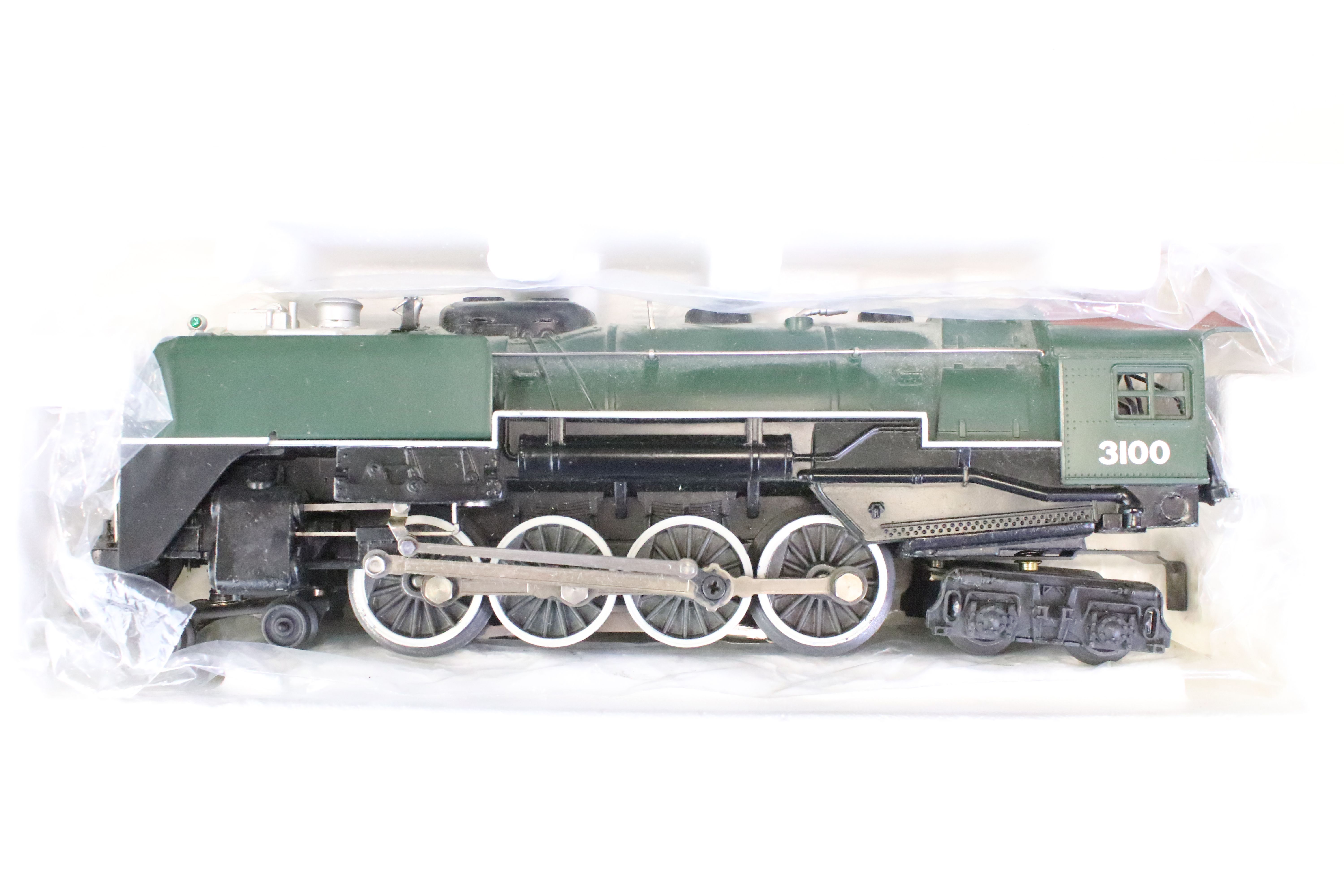 Two boxed Lionel O gauge locomotives to include 6-8100 Norfolk and Western Streamlined diecast 4-8-4 - Image 4 of 9
