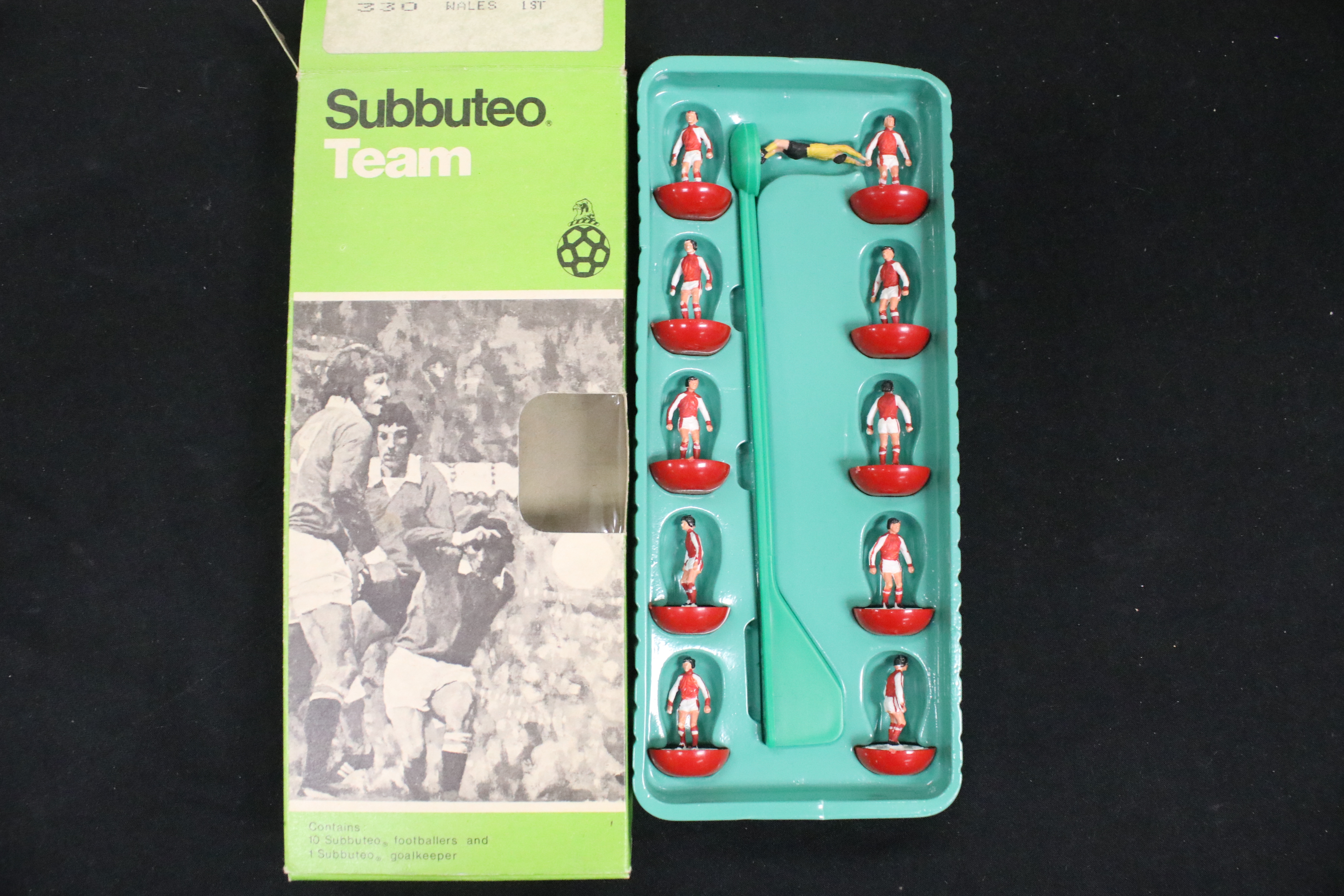 Subbuteo - Collection of mainly HW Subbuteo to include 16 x boxed teams featuring The Arsenal, - Image 14 of 30