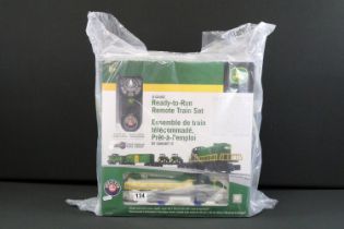 Boxed Lionel O gauge 6-81480 John Deere Ready to Run Remote Train Set, complete and ex