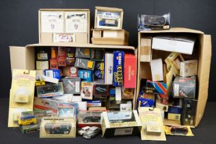 Collection of 90 boxed diecast models featuring Matchbox, Lledo, Maisto & Solido, boxes gd to vg