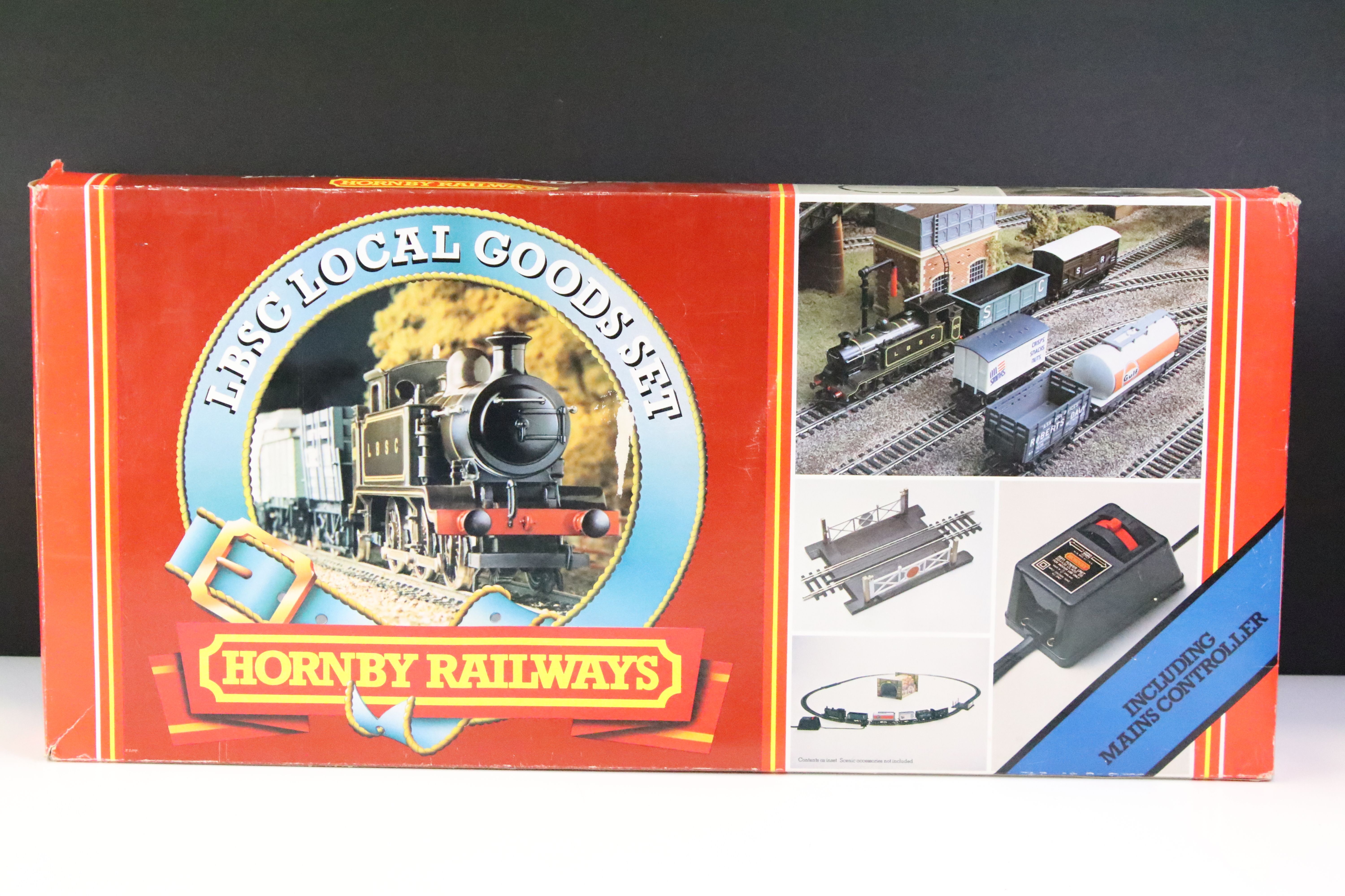 Two boxed Hornby OO gauge train sets to include R536 LBSC Local Goods Set and R687 Silver Jubilee - Image 9 of 9