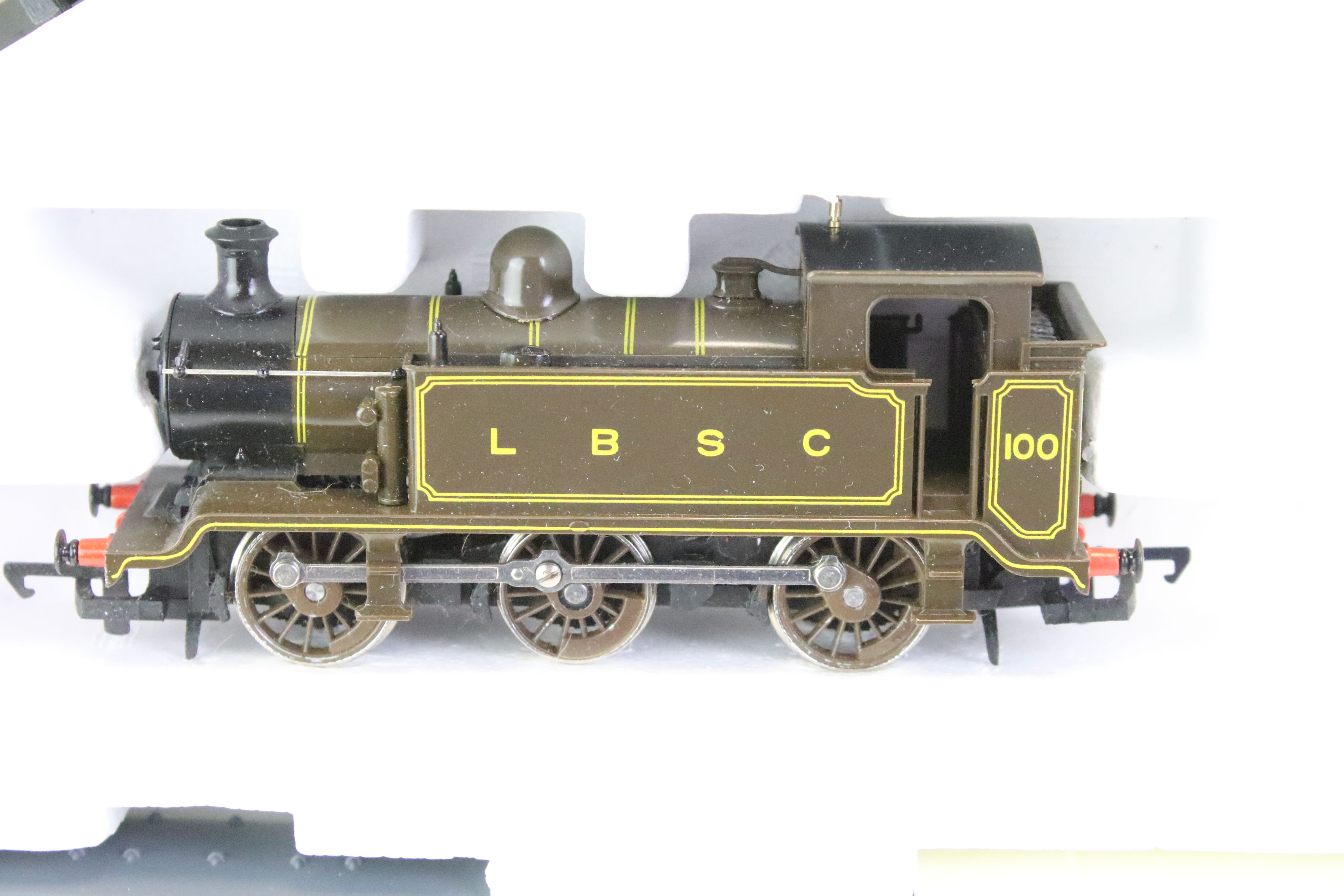 Two boxed Hornby OO gauge train sets to include R536 LBSC Local Goods Set and R687 Silver Jubilee - Image 7 of 9
