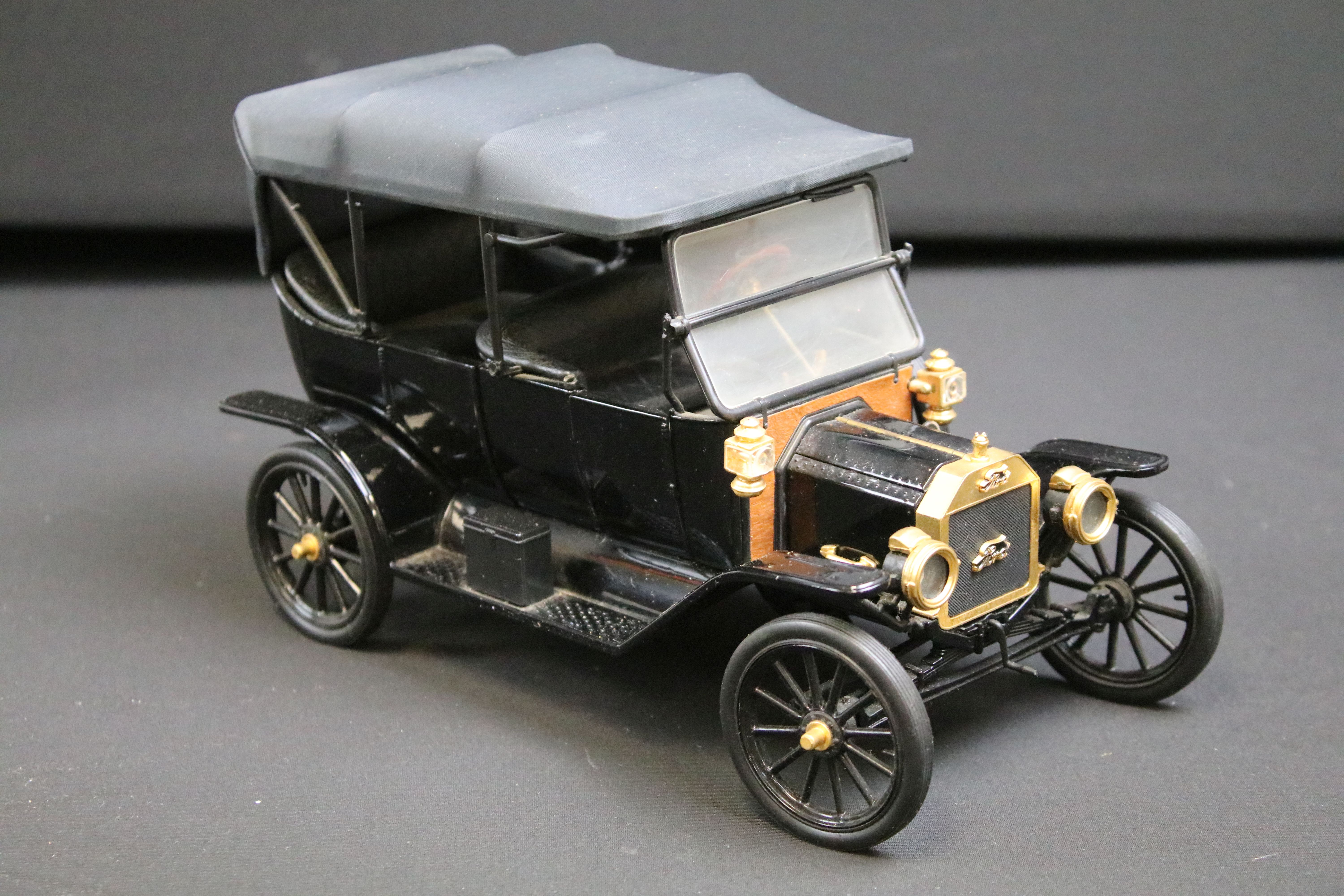 Six boxed Franklin Mint and Danbury Mint diecast models to include 5 x Franklin Mint models - Image 4 of 15