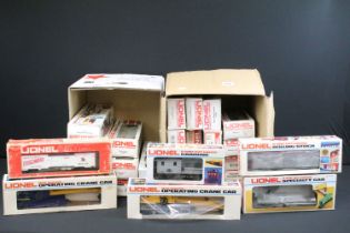 27 Boxed Lionel O gauge items of rolling stock to include 6-9455 Milwaukee Road Box Car, 6-7302
