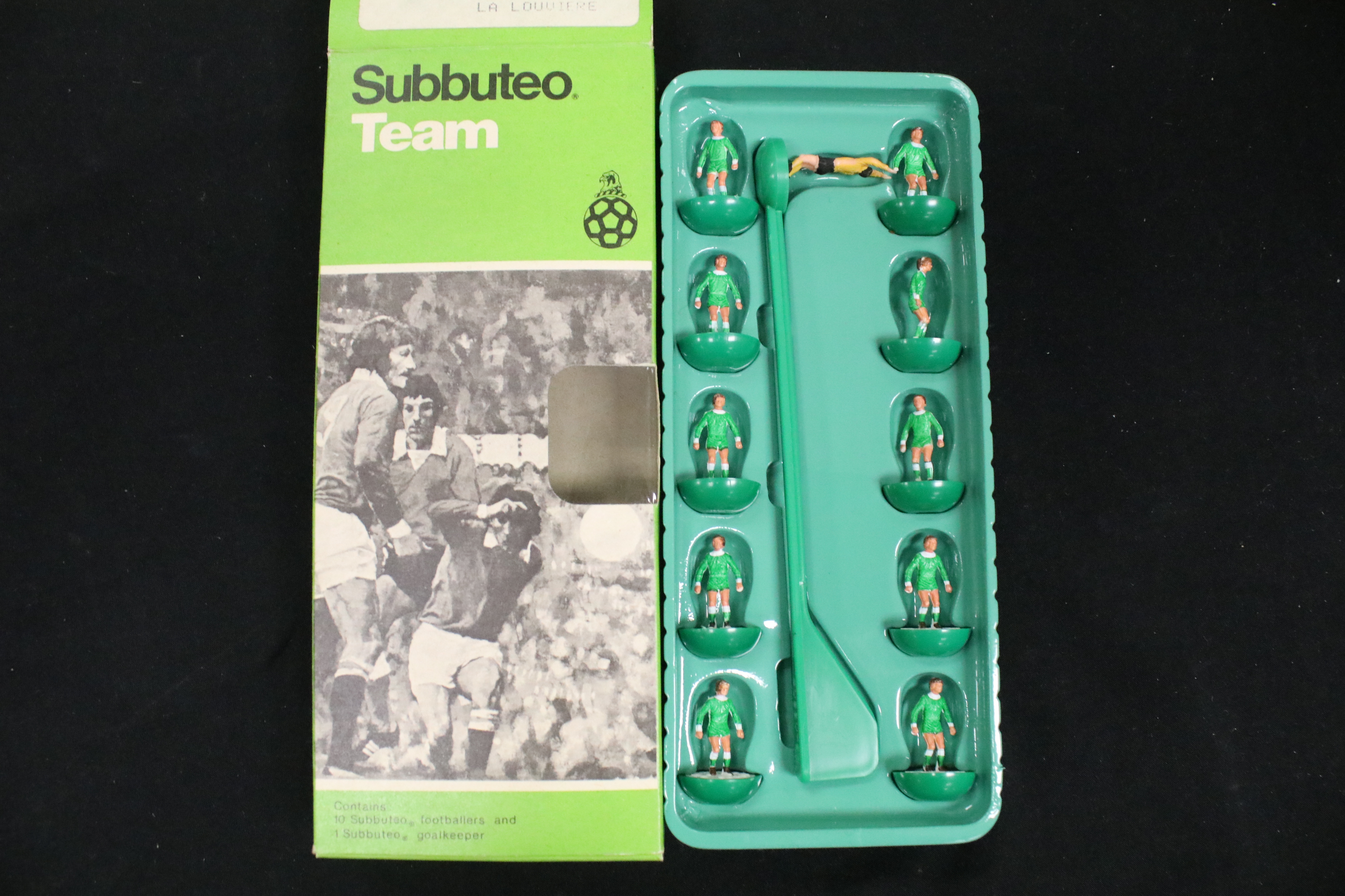 Subbuteo - Collection of mainly HW Subbuteo to include 16 x boxed teams featuring The Arsenal, - Image 24 of 30