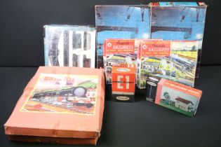 Collection of HO gauge model railway to include 2 x boxed Jouef train sets (P1403 Electric and P1401