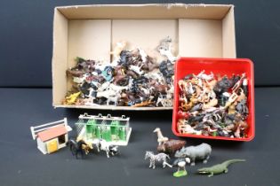 Collection of Britains plastic Zoo / Farm animals in varying conditions