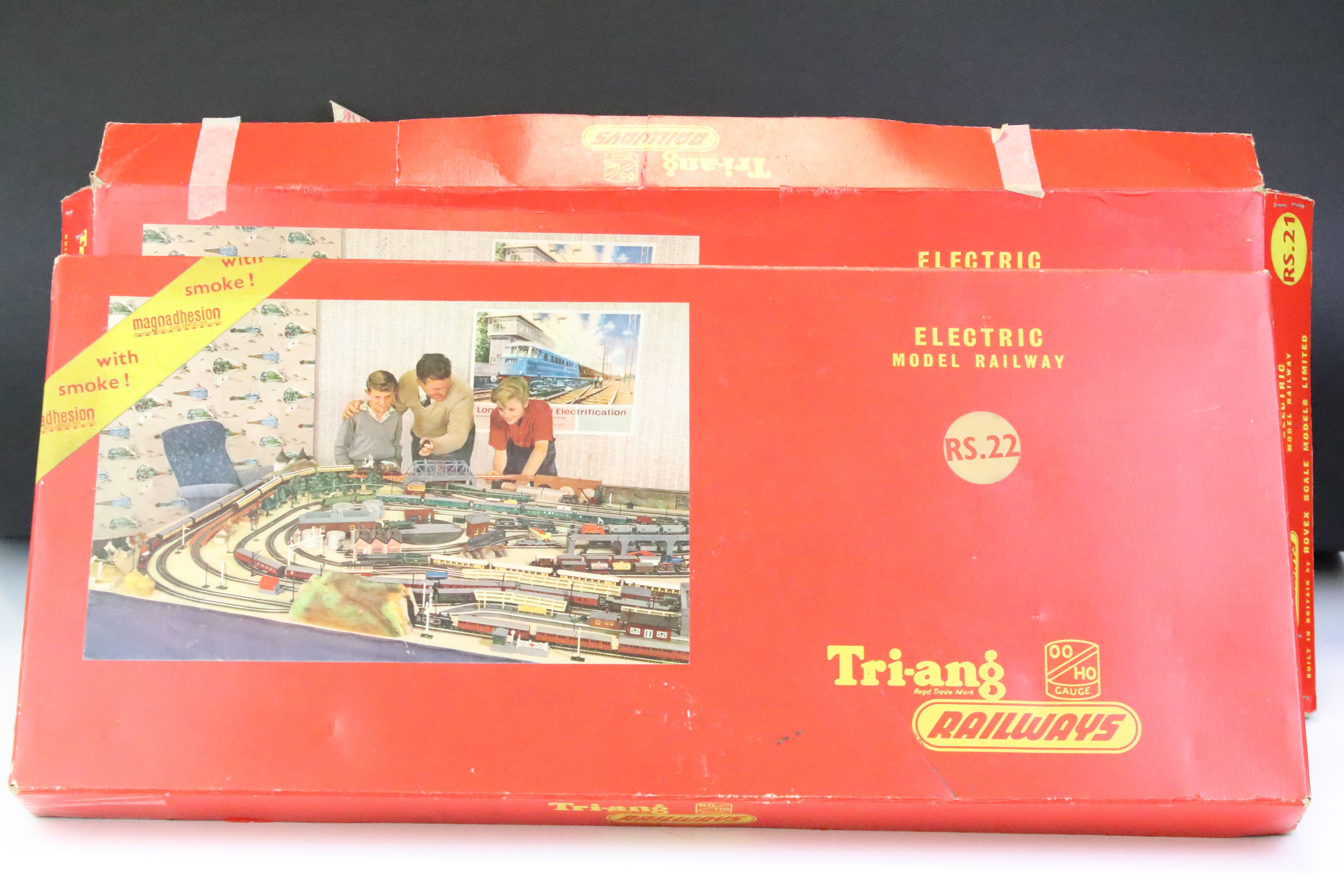 Two boxed Triang OO gauge electric train sets to include RS21 with Princess Victoria locomotive