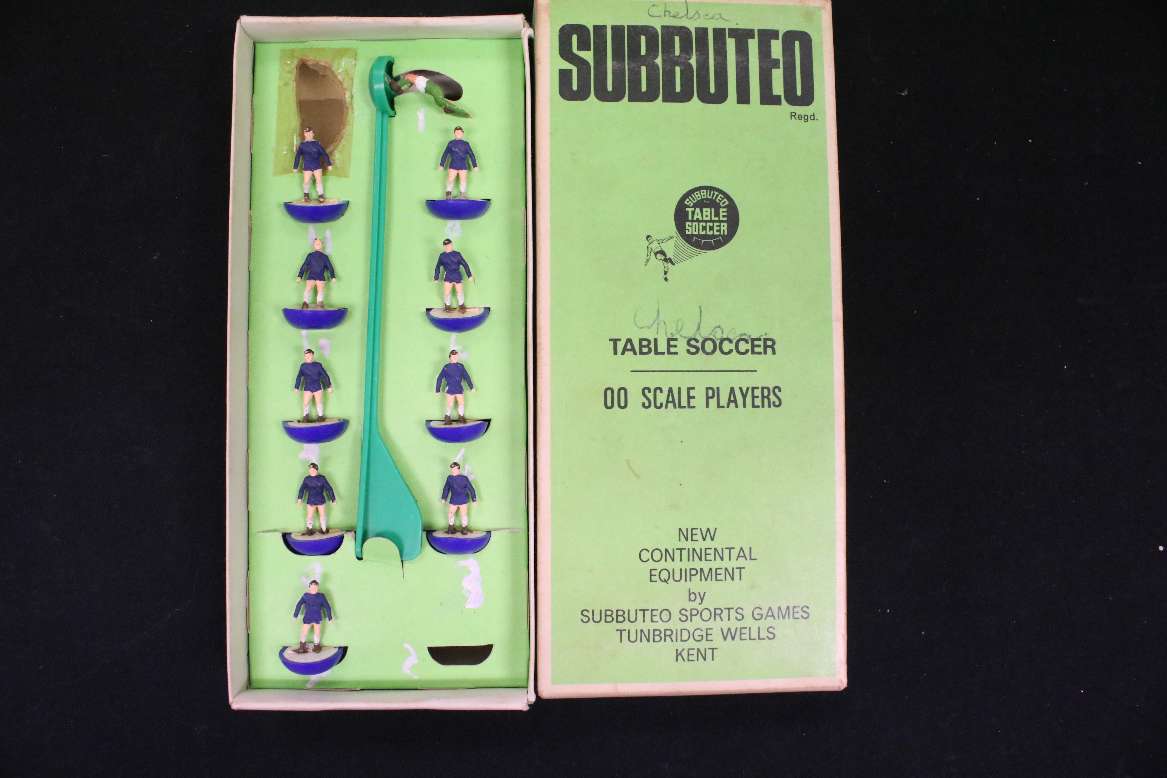 Subbuteo - Collection of mainly HW Subbuteo to include 16 x boxed teams featuring The Arsenal, - Image 10 of 30