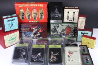 Collection of 19 boxed / cased Britains metal figures to include 17147 German Waffen SS - MG42 Team,
