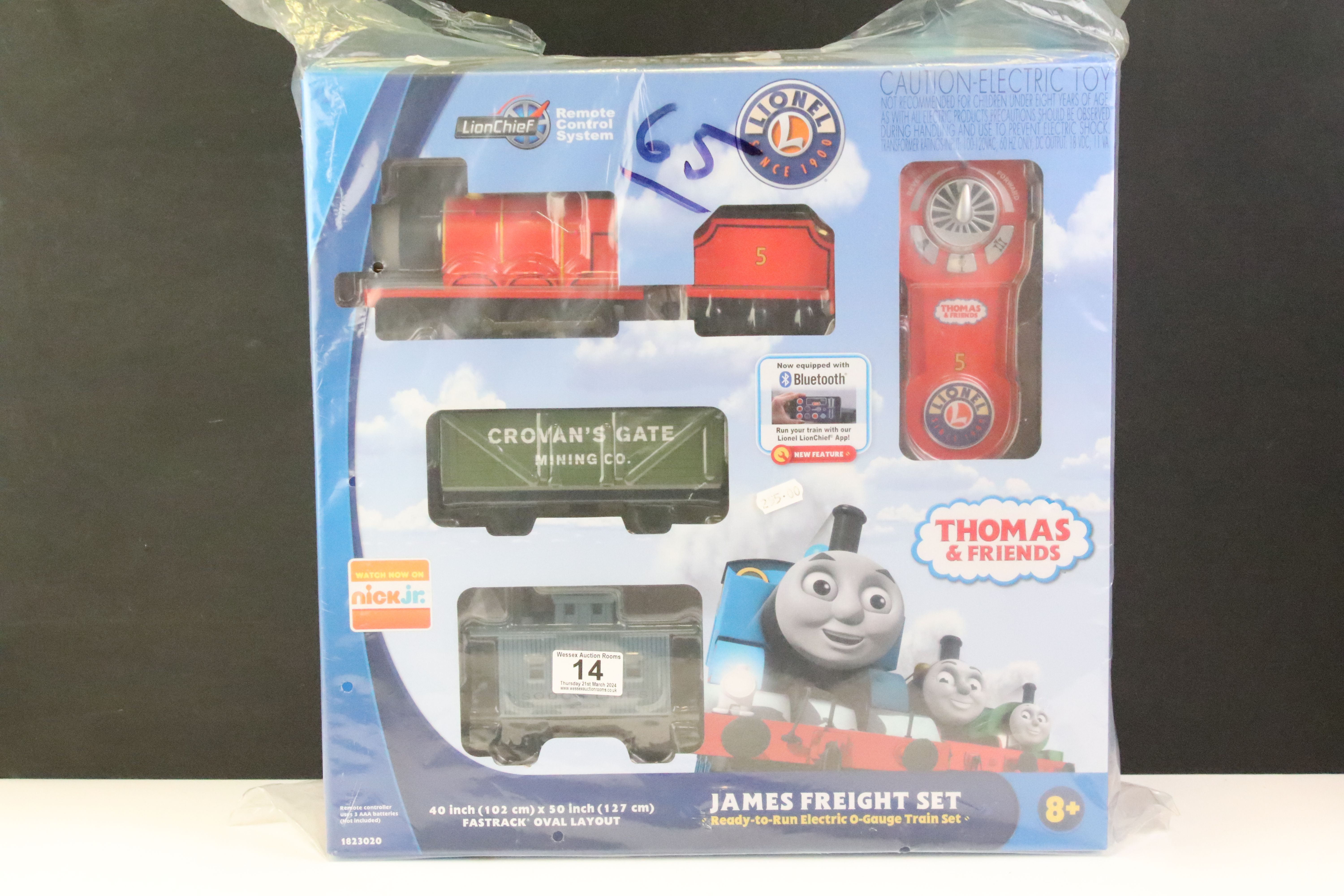 Boxed Lionel O gauge Thomas & Friends 182300 James Freight Train Set, complete and ex