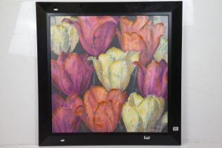 20th Century lacquered floral print depicting tulips being over painted and gilt detailing. Set