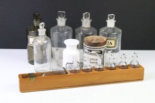Collection of apothecary medicine bottles to include five clear glass examples (one labelled aqua,