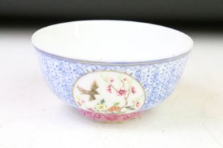 18th Century Chinese famille rose bowl, with floral panels featuring bird & insect details, on a