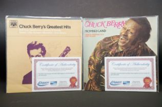 Vinyl / Autograph - 2 Chuck Berry albums signed by Chuck Berry with COA. VG+