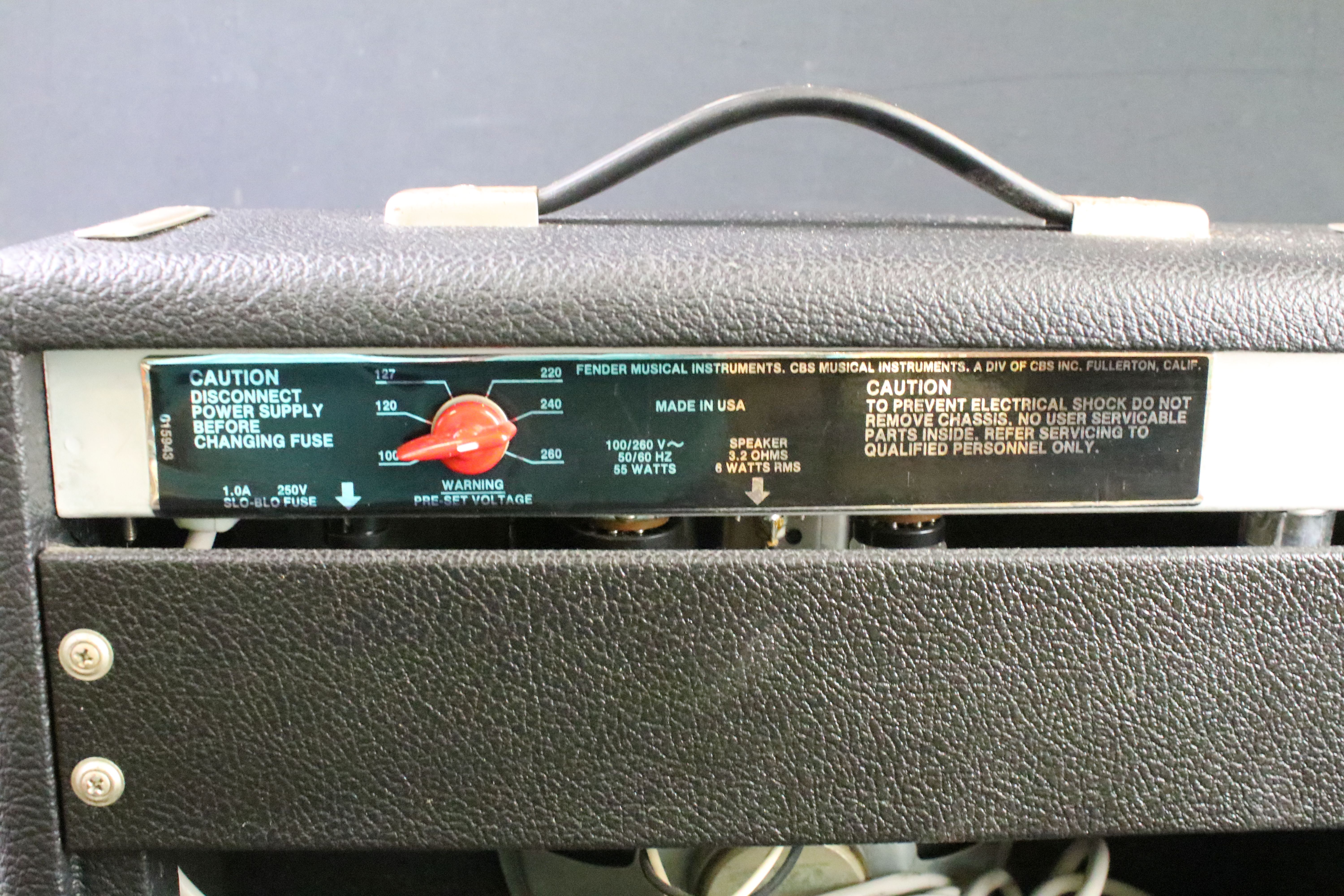 Fender Champ combo guitar amplifier. Made in USA serial number F148149 - Image 6 of 8