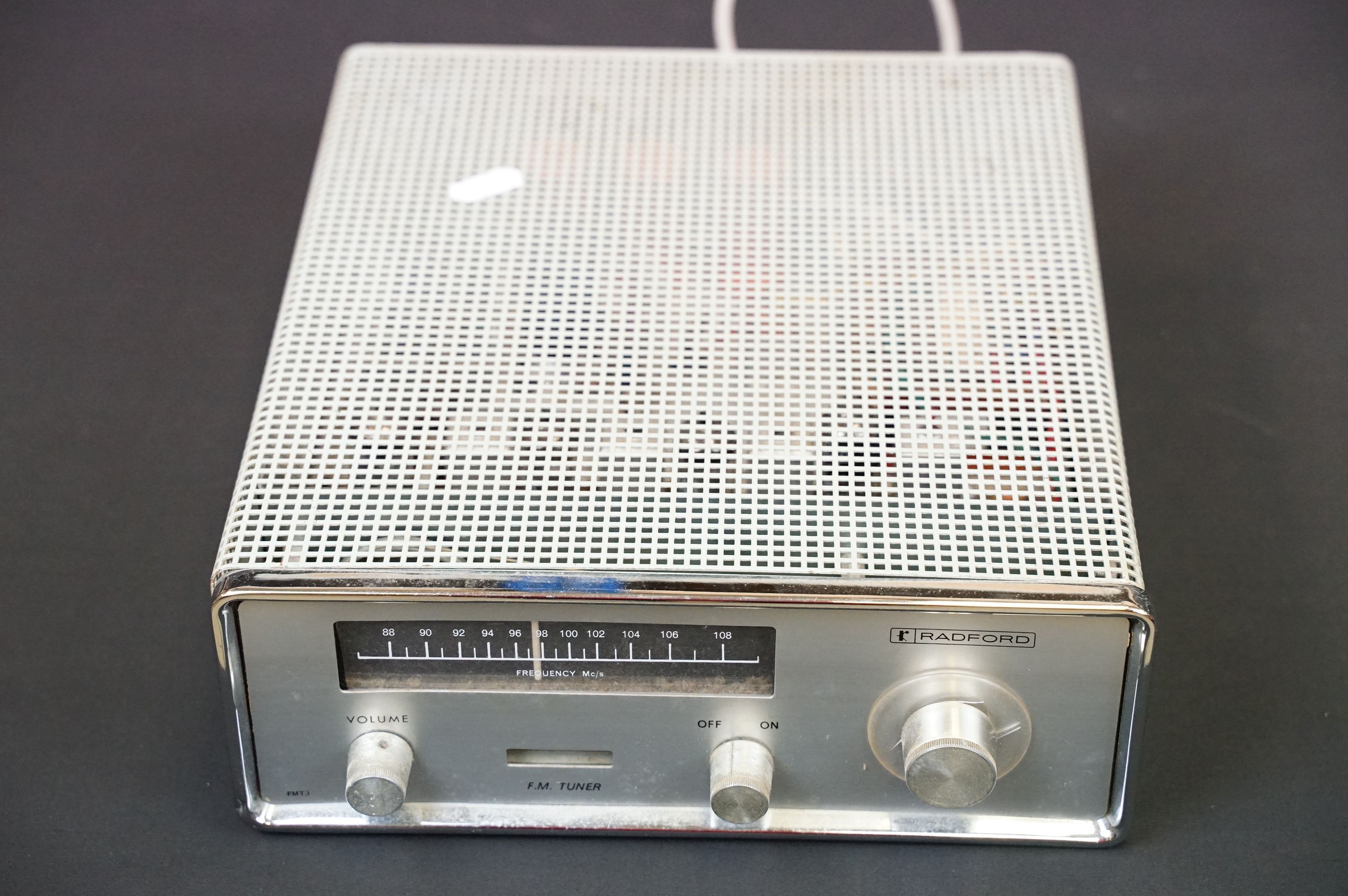 Stereo equipment - Radford STA 25 Series 3 Power Amplifier, Radford SC22 Control Unit, Radford FMT.1 - Image 14 of 18