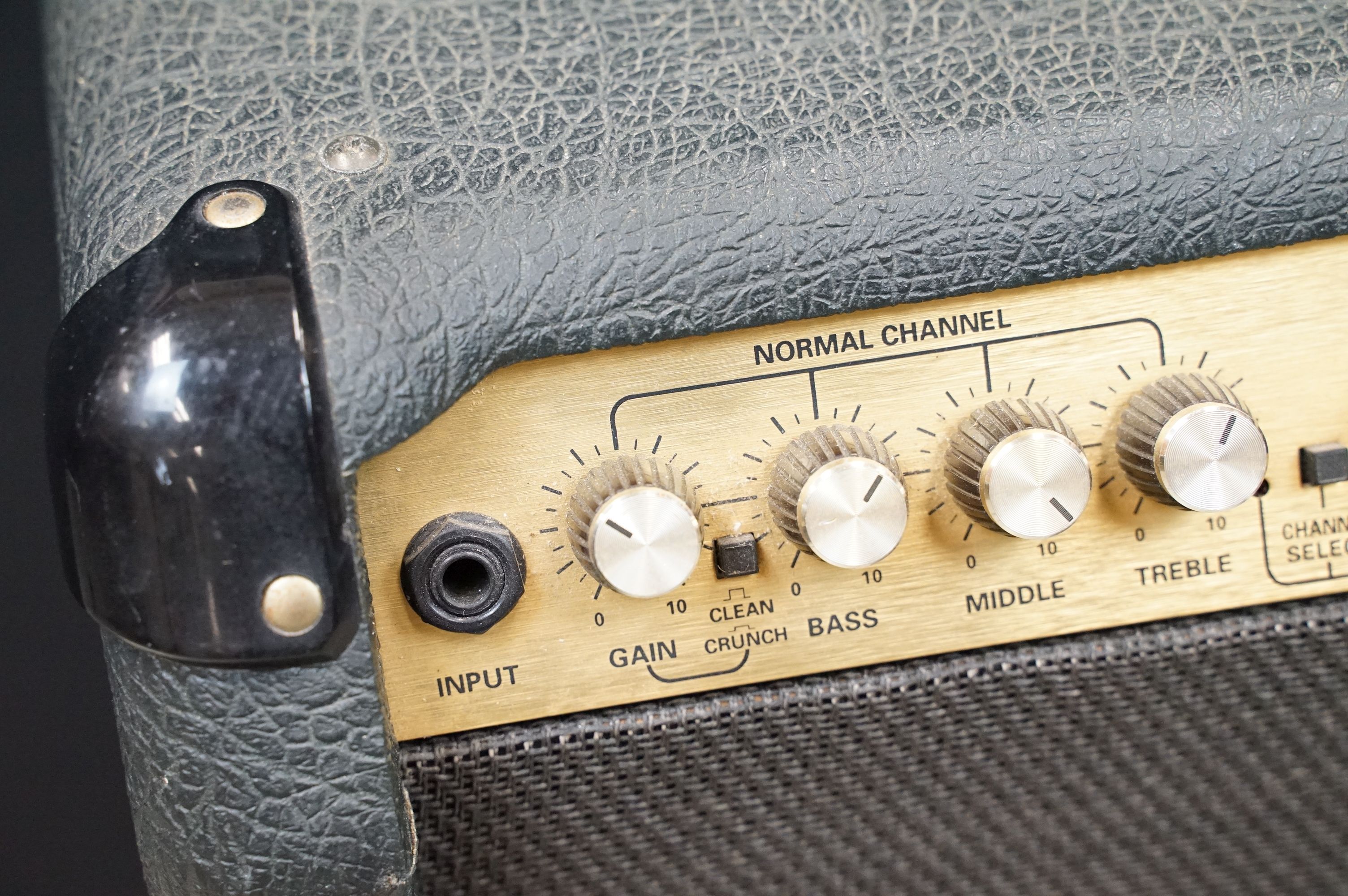Marshall Valvestate 8080 combo guitar amplifier - Image 2 of 10