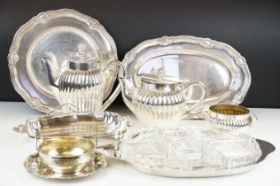 A small collection of mixed silver plate to include tea pot, coffee pot, dishes...etc..