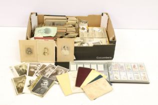 Collection of Victorian carte de visites (CDVs), together with a quantity of cigarette cards