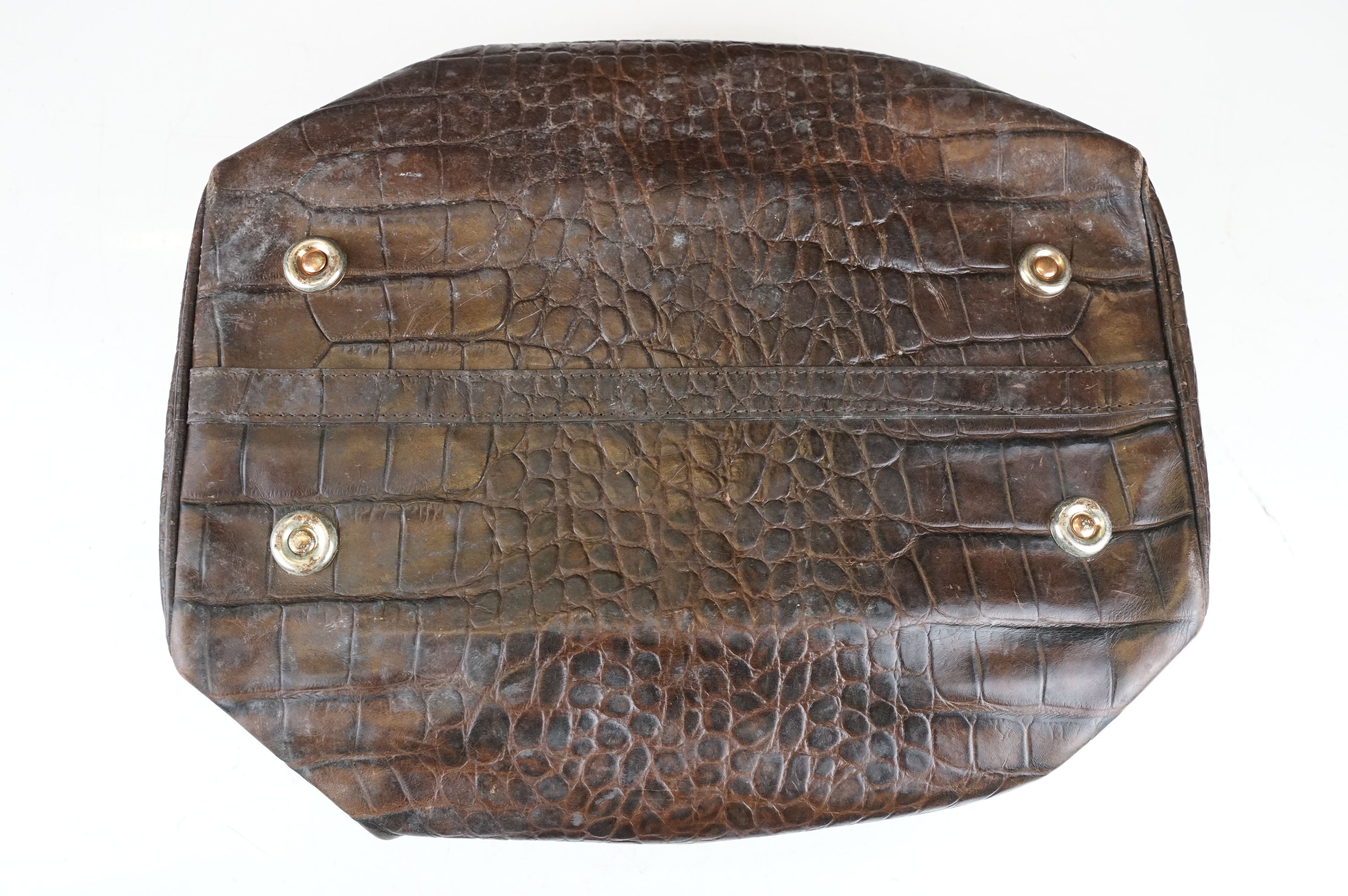 Mulberry dark brown leather crocodile effect handbag, with Mulberry storage bag, 20cm high x 35cm - Image 7 of 12
