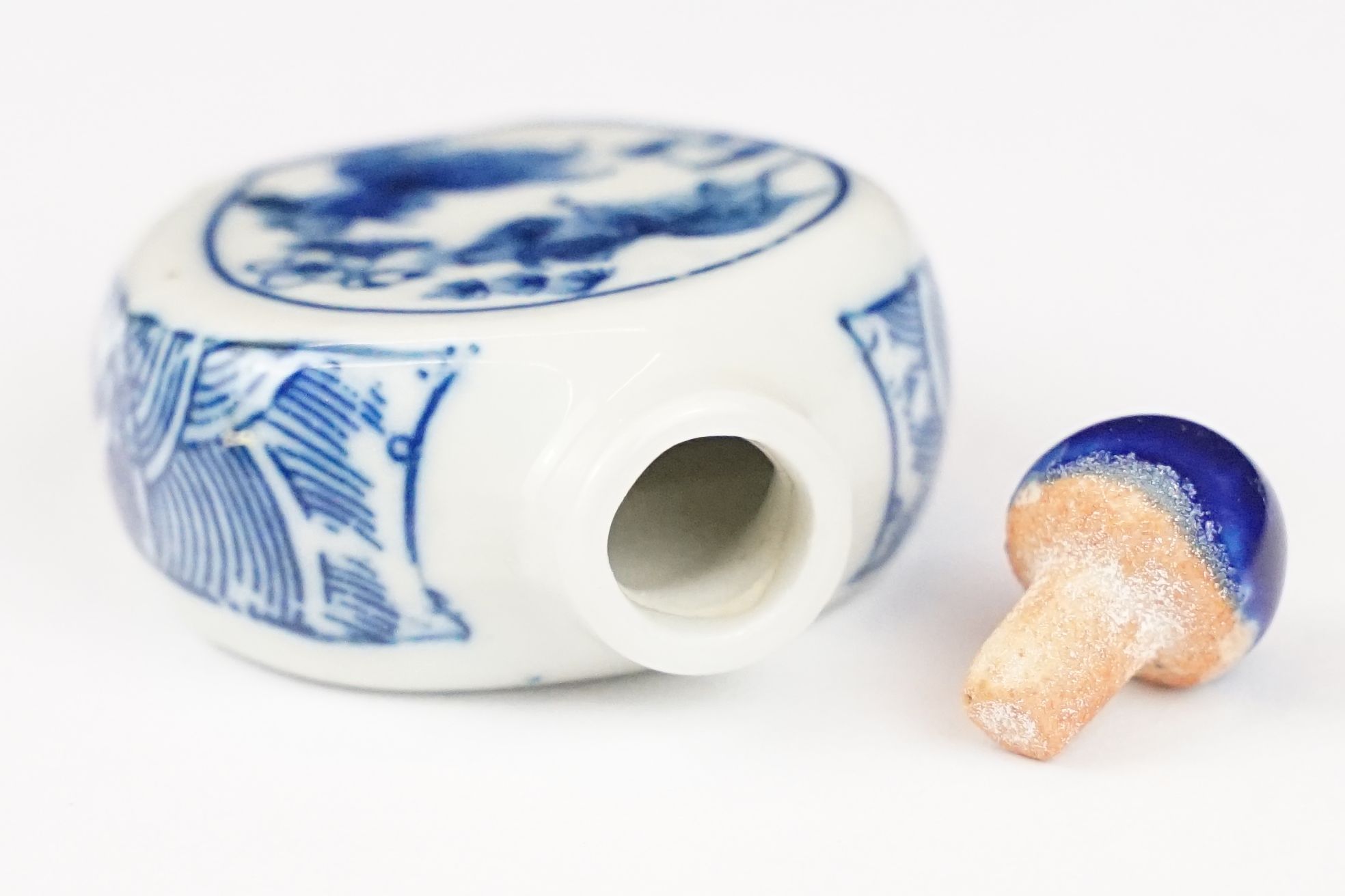 Two Chinese blue and white ceramic snuff bottles with traditional Chinese decoration. - Image 7 of 8