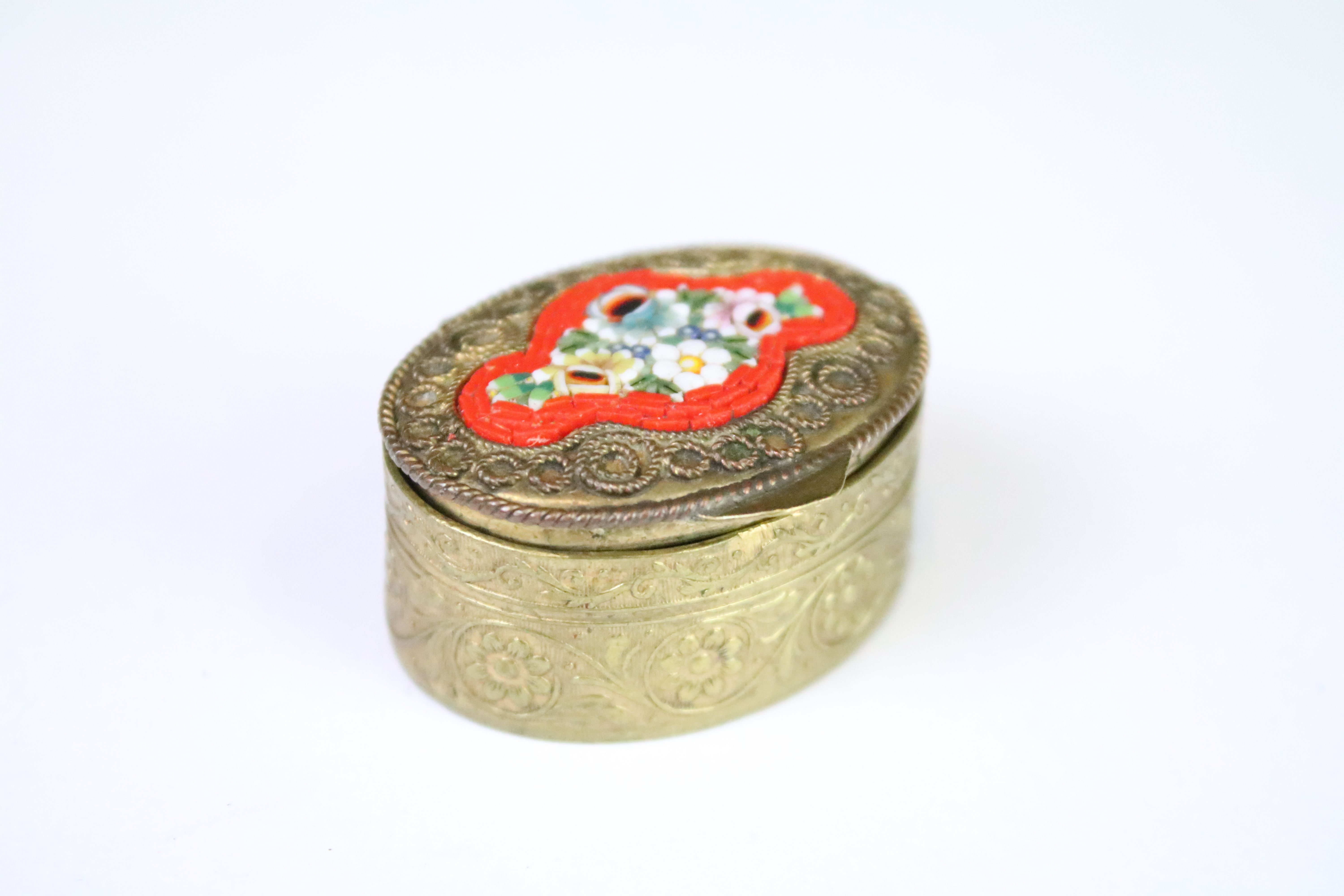 A collection of four vintage micro mosaic pill boxes to include three marked Italy. - Image 2 of 7