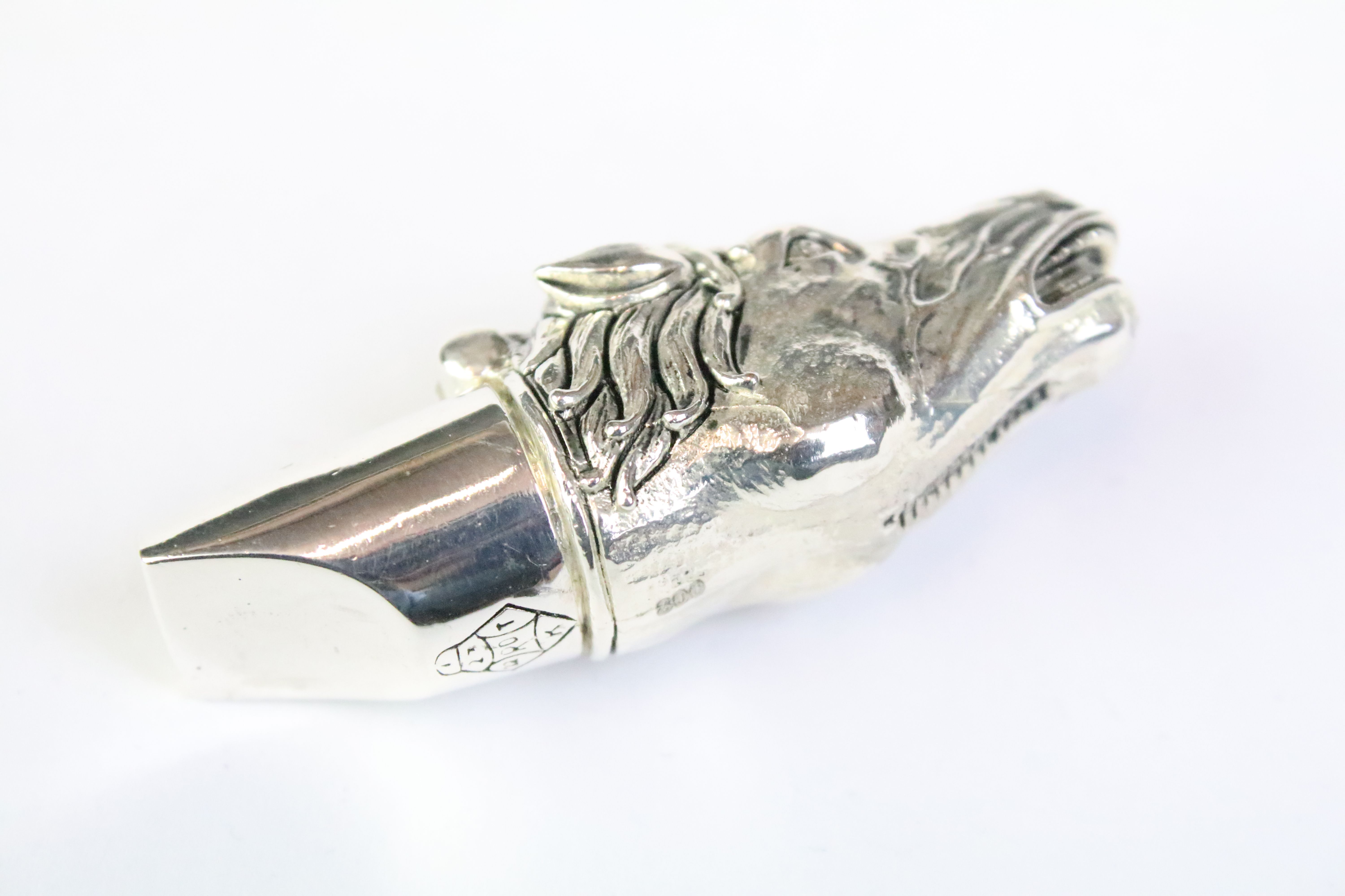 Substantial silver horse head whistle - Image 2 of 3