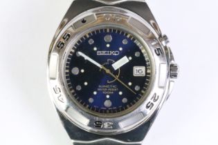 A Seiko Kinetic gents 100m divers wristwatch, dark blue dial, date function to 3 o'clock, rotating