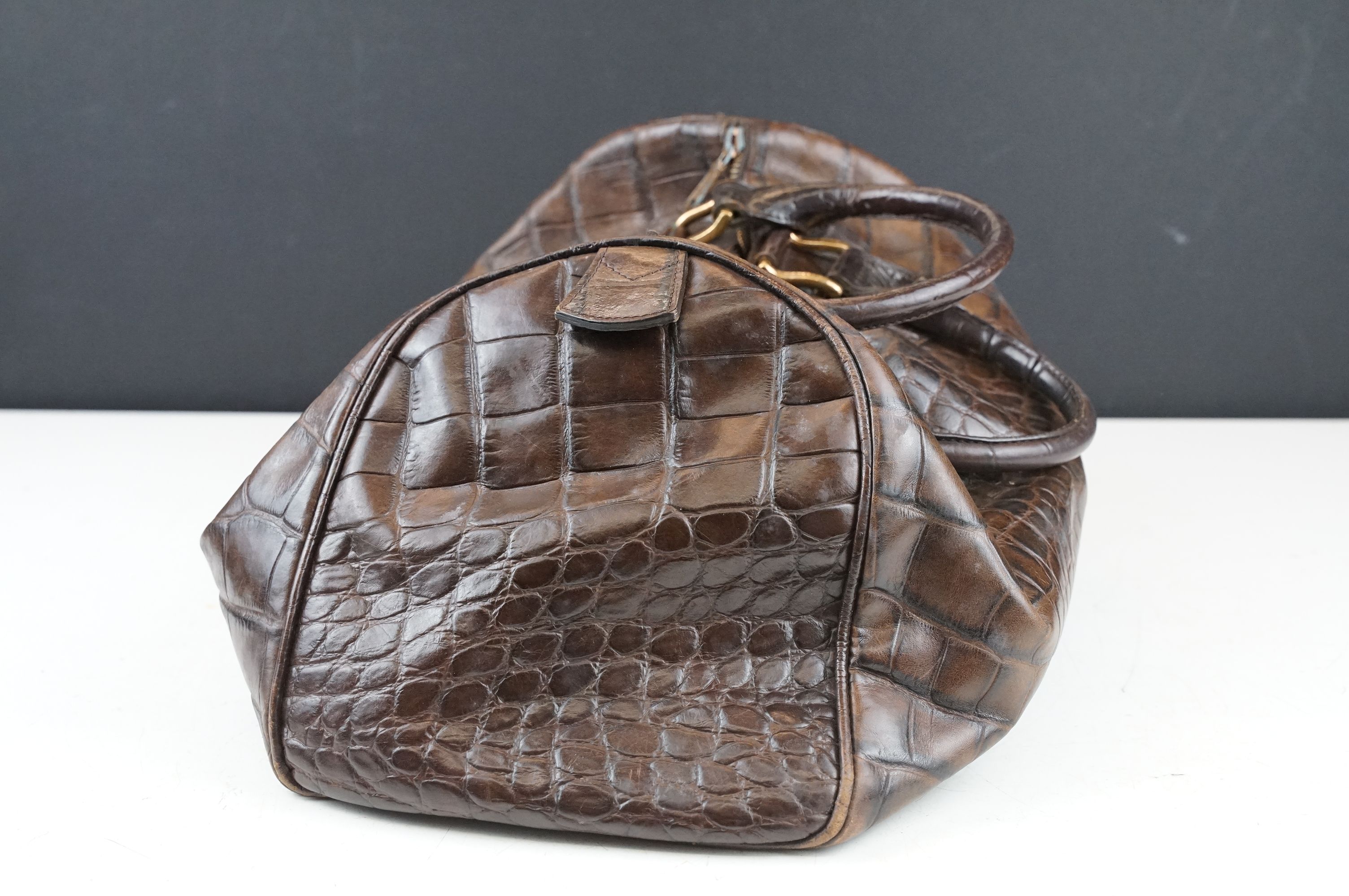 Mulberry dark brown leather crocodile effect handbag, with Mulberry storage bag, 20cm high x 35cm - Image 5 of 12
