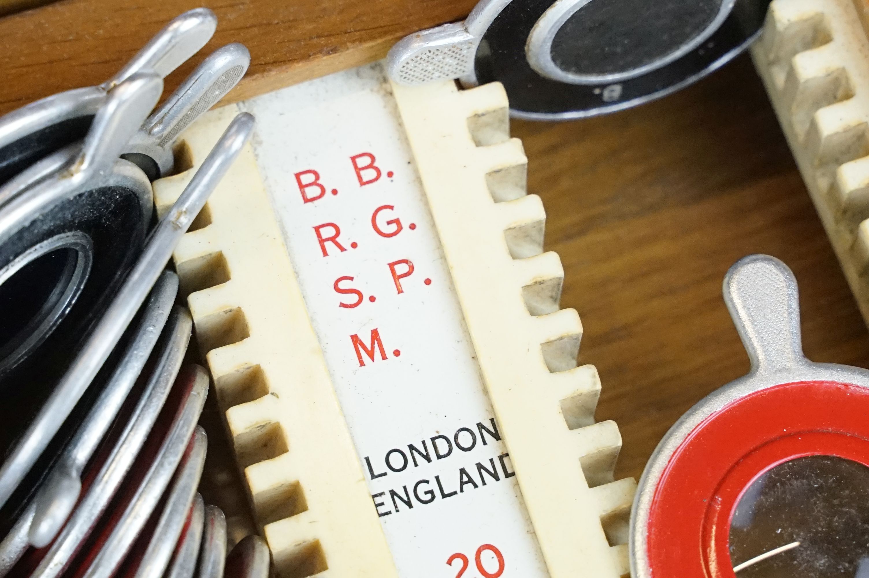 A vintage British made opticians eye testing set of lenses with spectacles. - Image 6 of 8