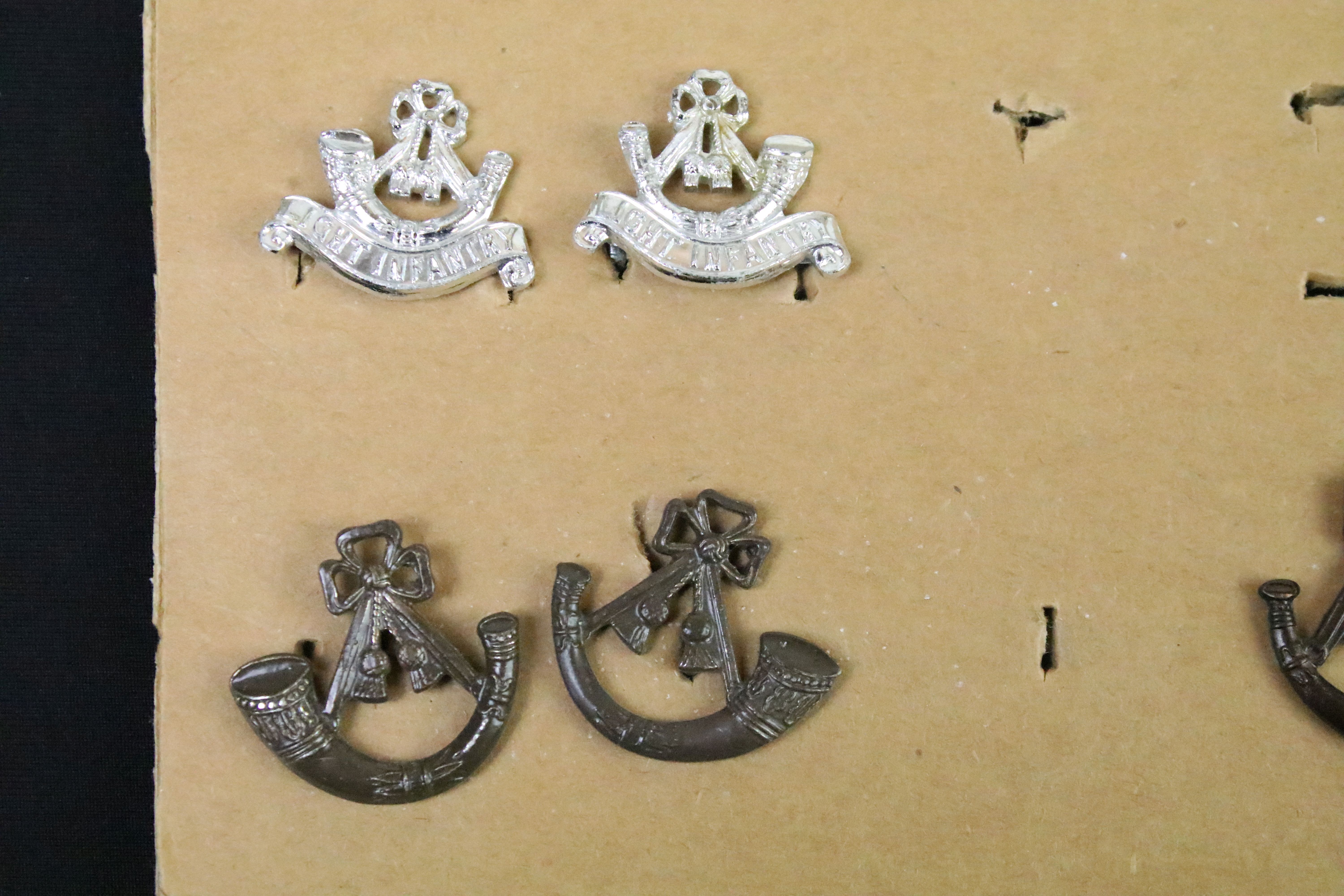 A collection of British military regimental cap and collar badges to include the Somerset Light - Image 4 of 13