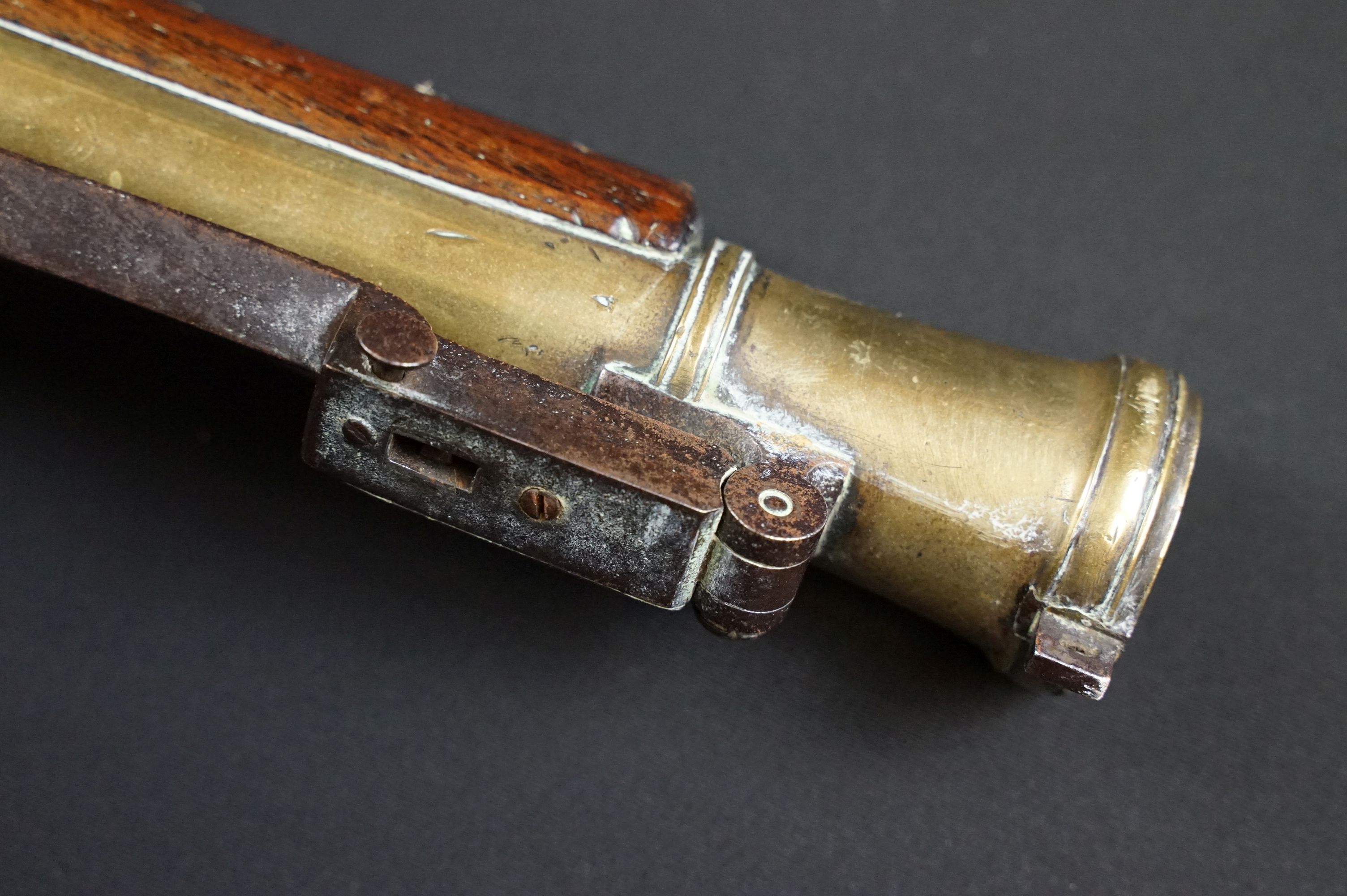 A FLINTLOCK COACHING BLUNDERBUSS by Mewis & Co, with 14 1/2" brass bell ended barrel, Birmingham - Image 16 of 19