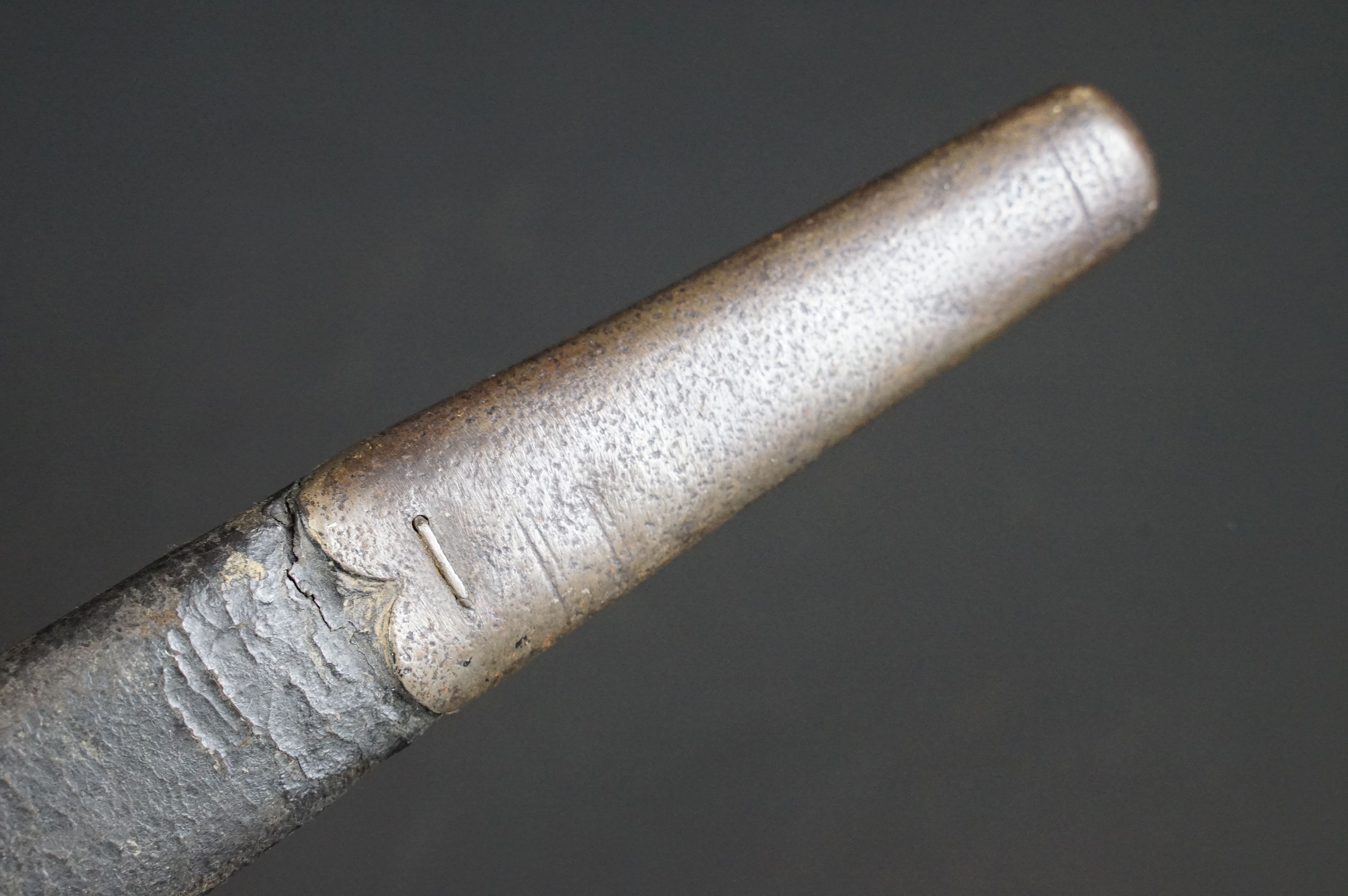 A British bayonet with good clear markings to the blade complete with scabbard and white leather - Image 14 of 16