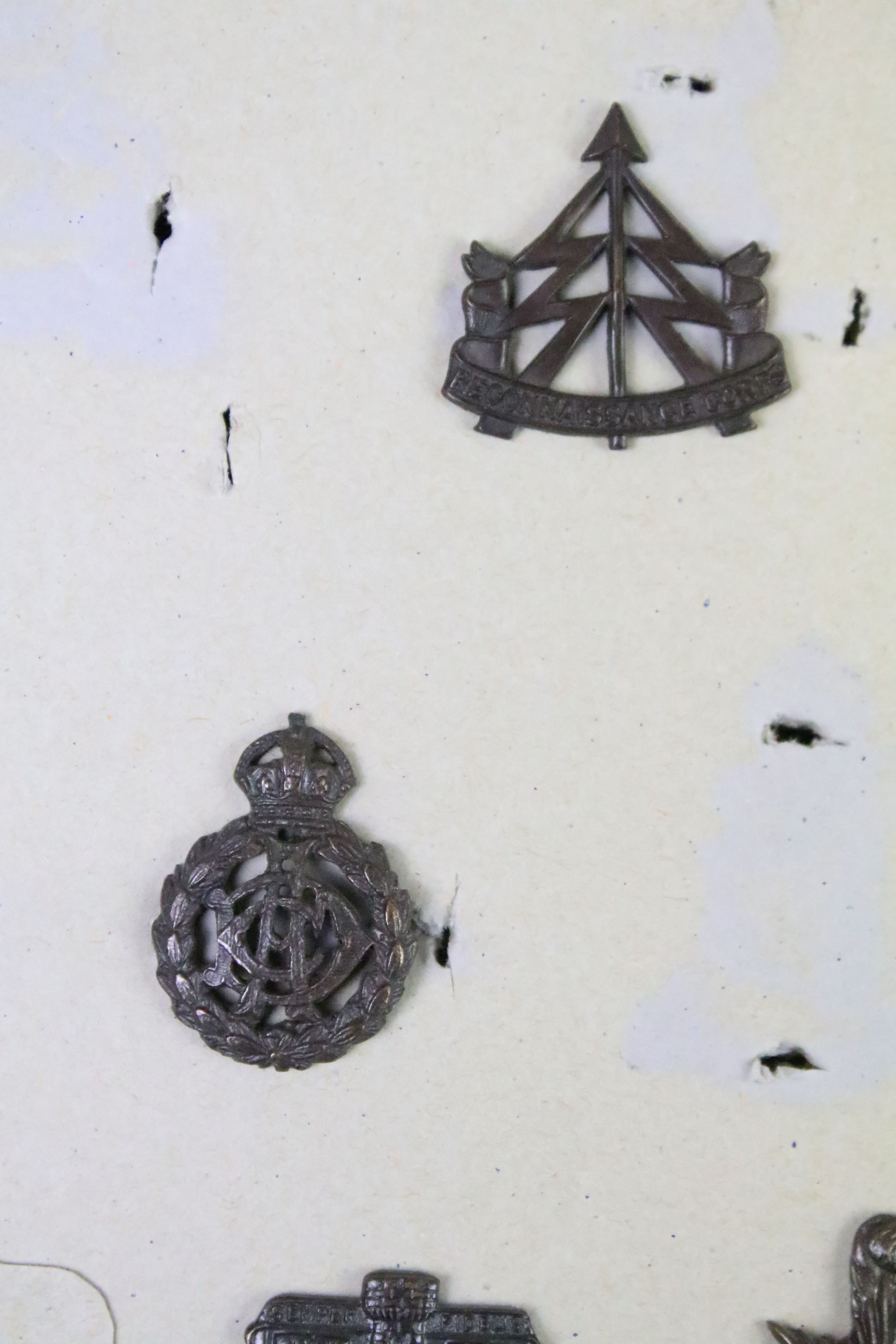 A collection of British military Regimental cap and collar badges to include the East Lancashire - Image 4 of 16