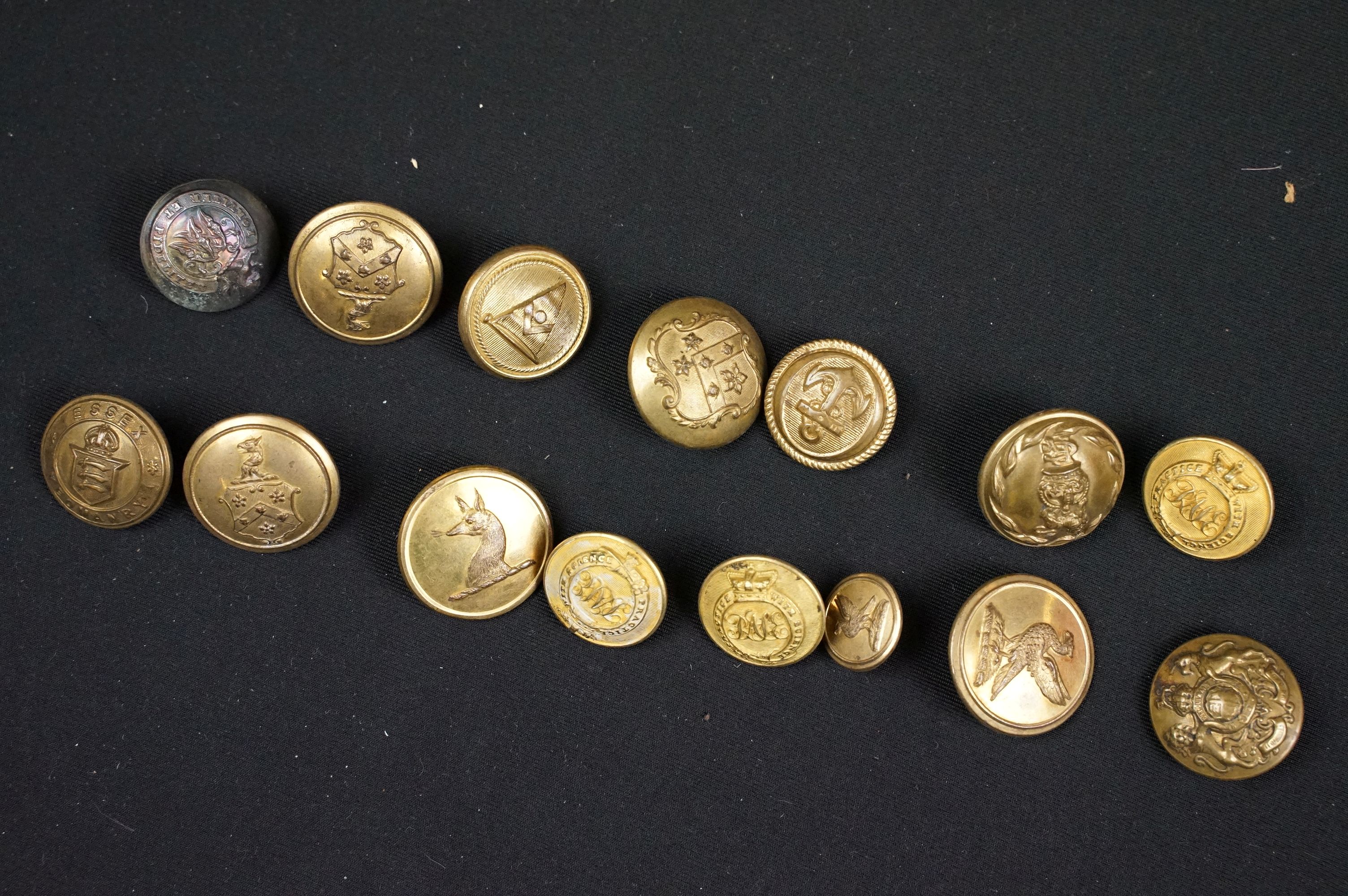 A small group of military collectables to include Wardens Brodie helmet, respirator and a - Image 3 of 12