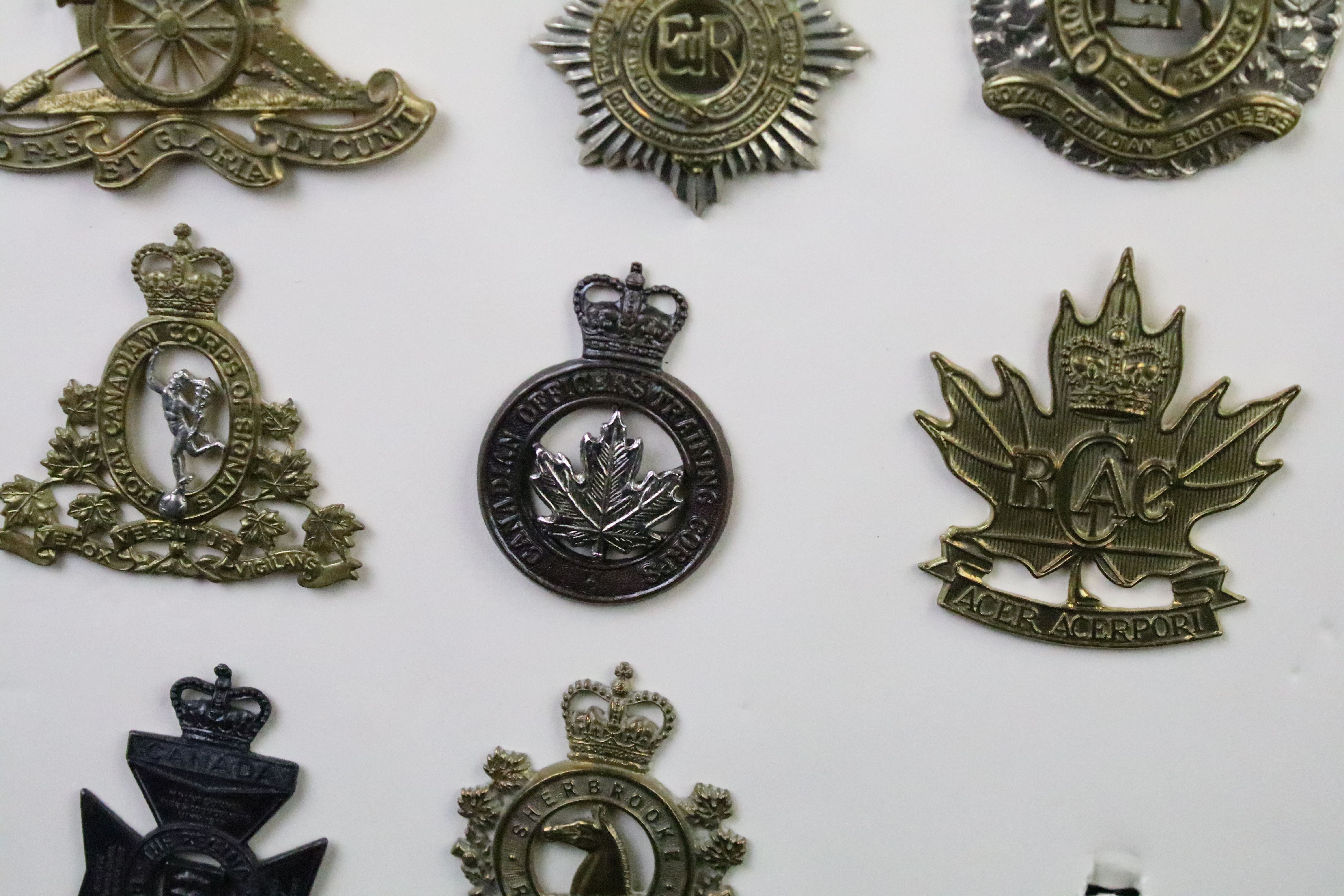 A collection of Canadian Military Queens crown cap badges to include The Canadian Officers - Image 3 of 6