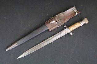 A Victorian Lee Metford bayonet, nice clear markings to the blade, complete with scabbard and frog.