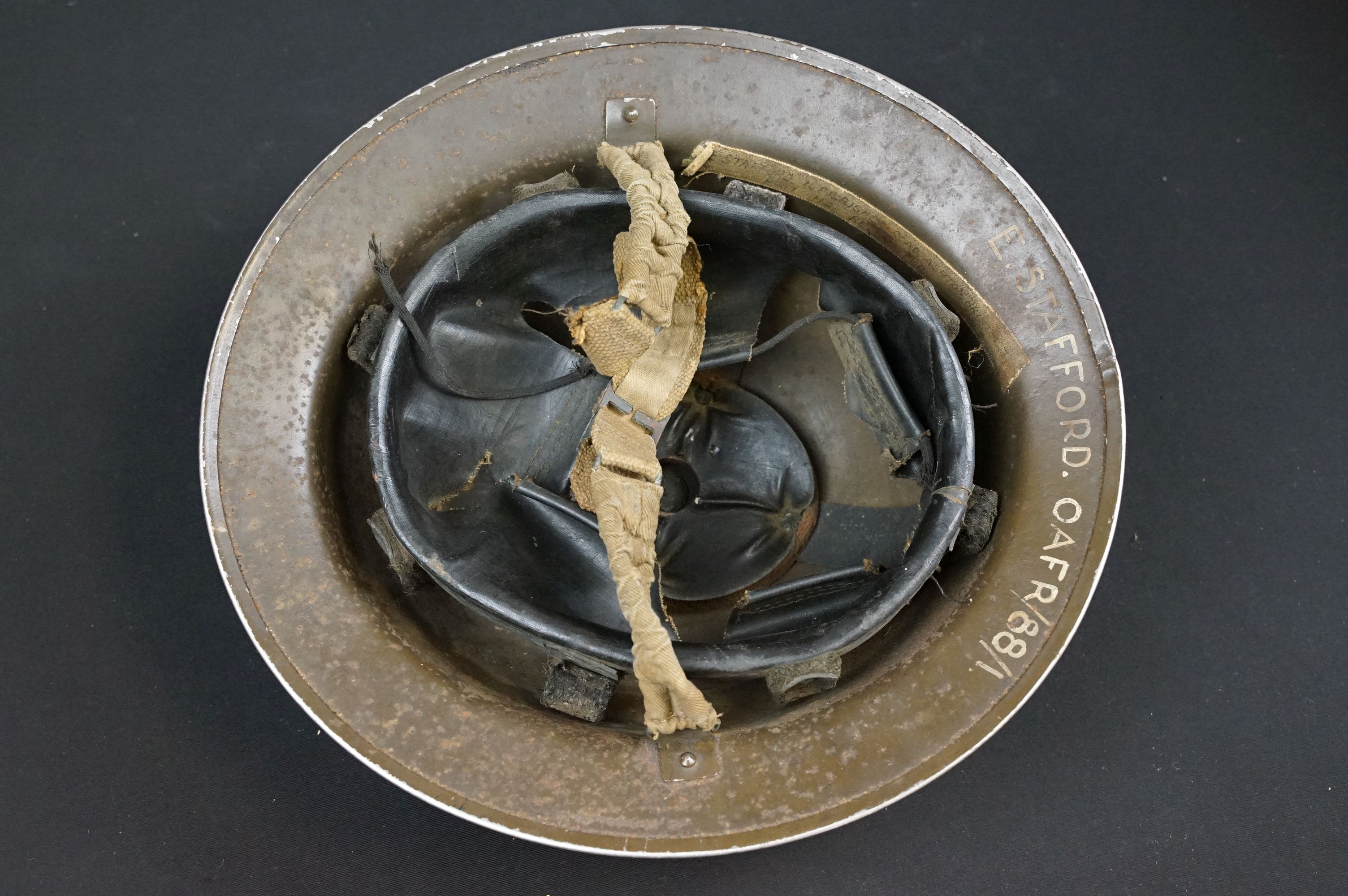 A small group of military collectables to include Wardens Brodie helmet, respirator and a - Image 11 of 12