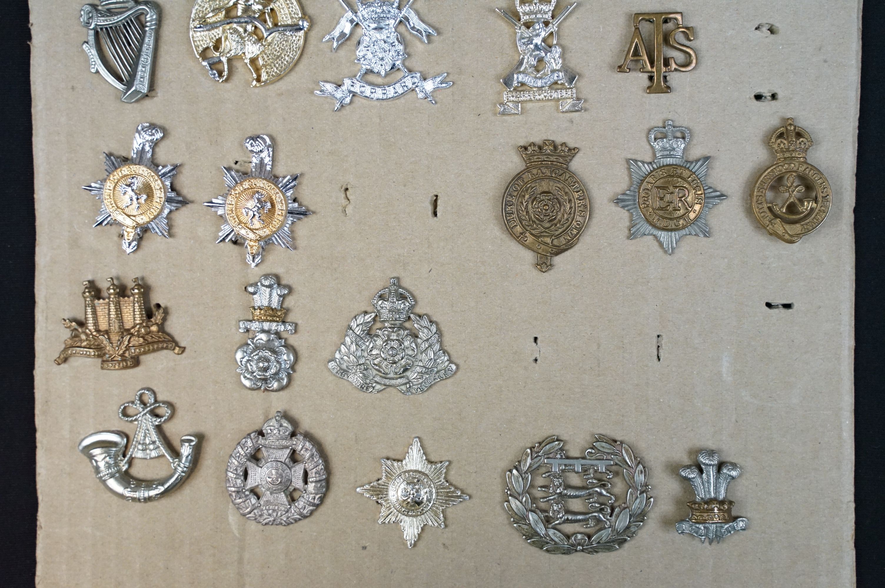 A collection of mainly British military cap and collar badges, mainly King Crown and including - Image 6 of 11