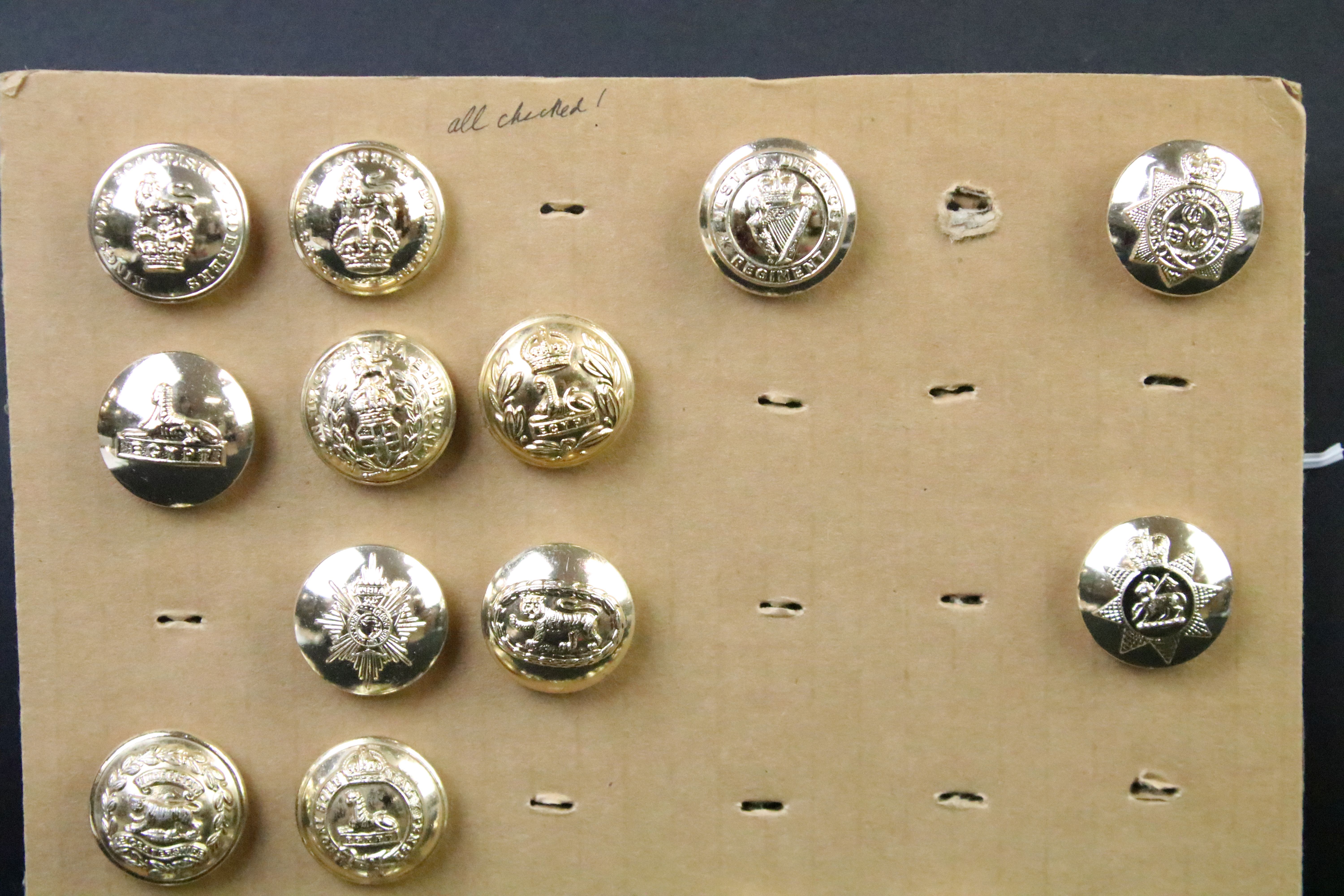 A collection of mainly Staybrite British military buttons to include the Ulster Defence Regiment, - Image 8 of 10