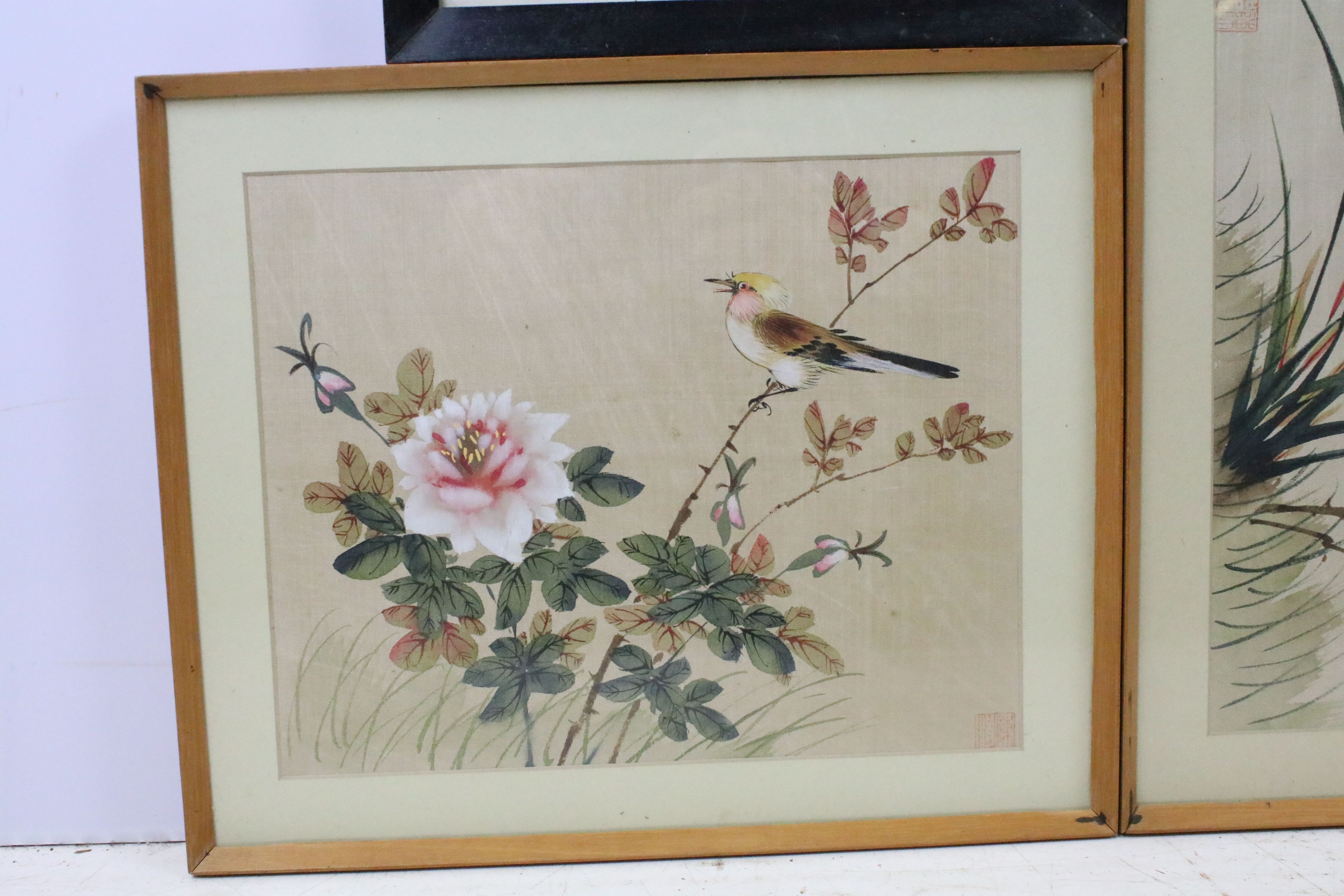 Chinese School, bird on a branch with berries and another similar, a pair, printed and painted on - Image 4 of 8